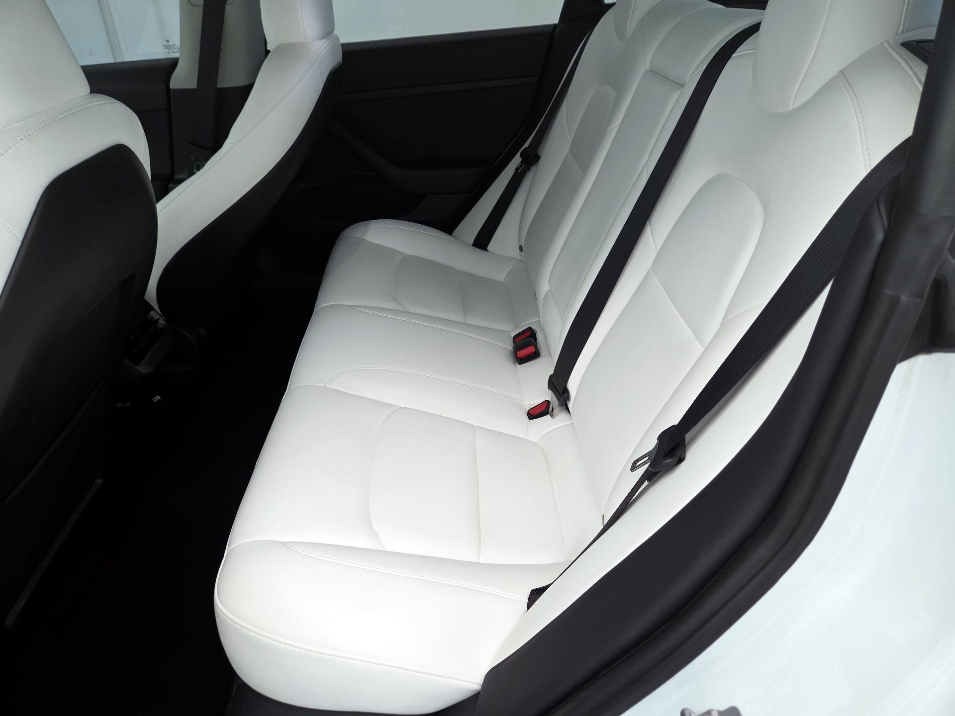 Thumbnail: 2023 Tesla Model 3 - 18