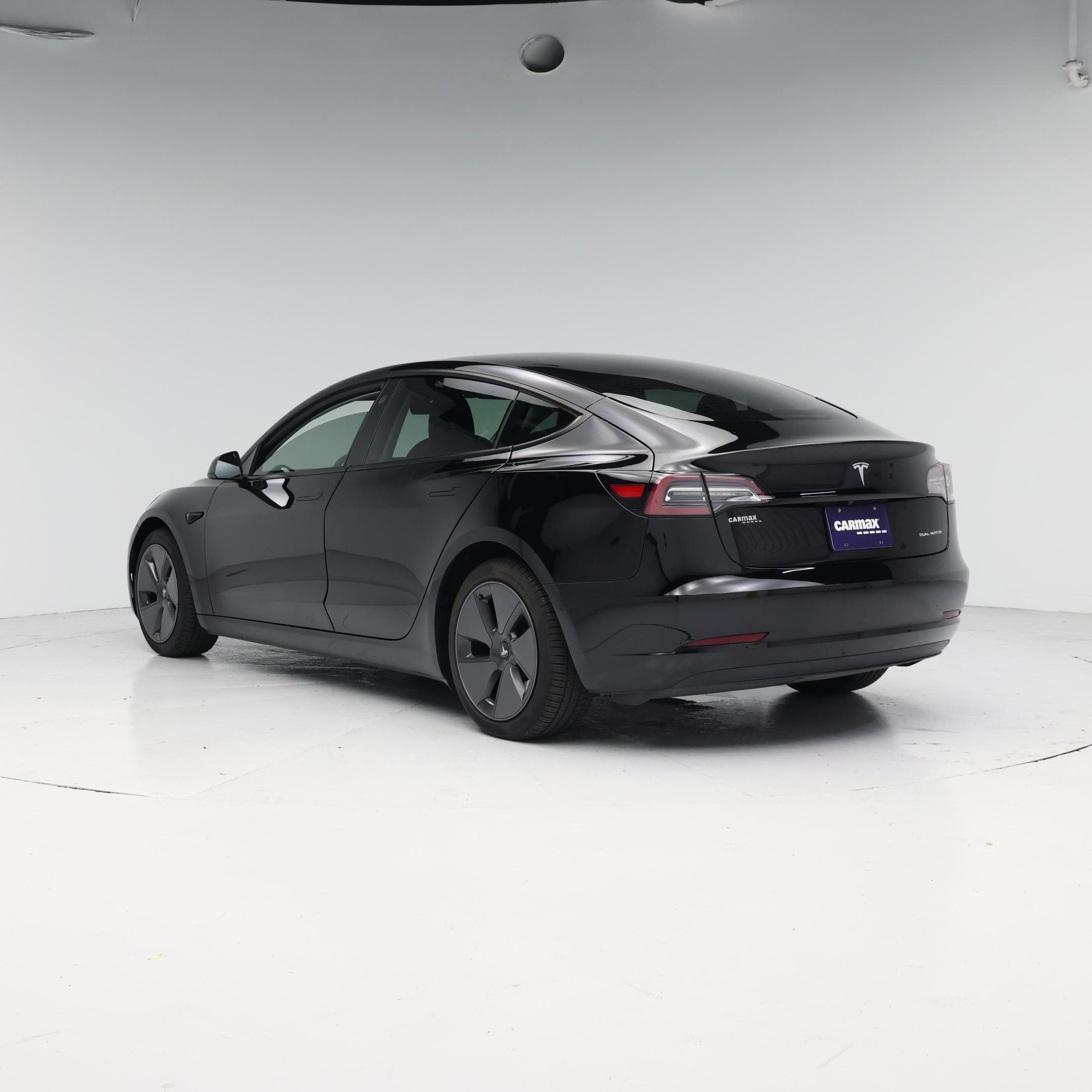 Thumbnail: 2021 Tesla Model 3 - 2