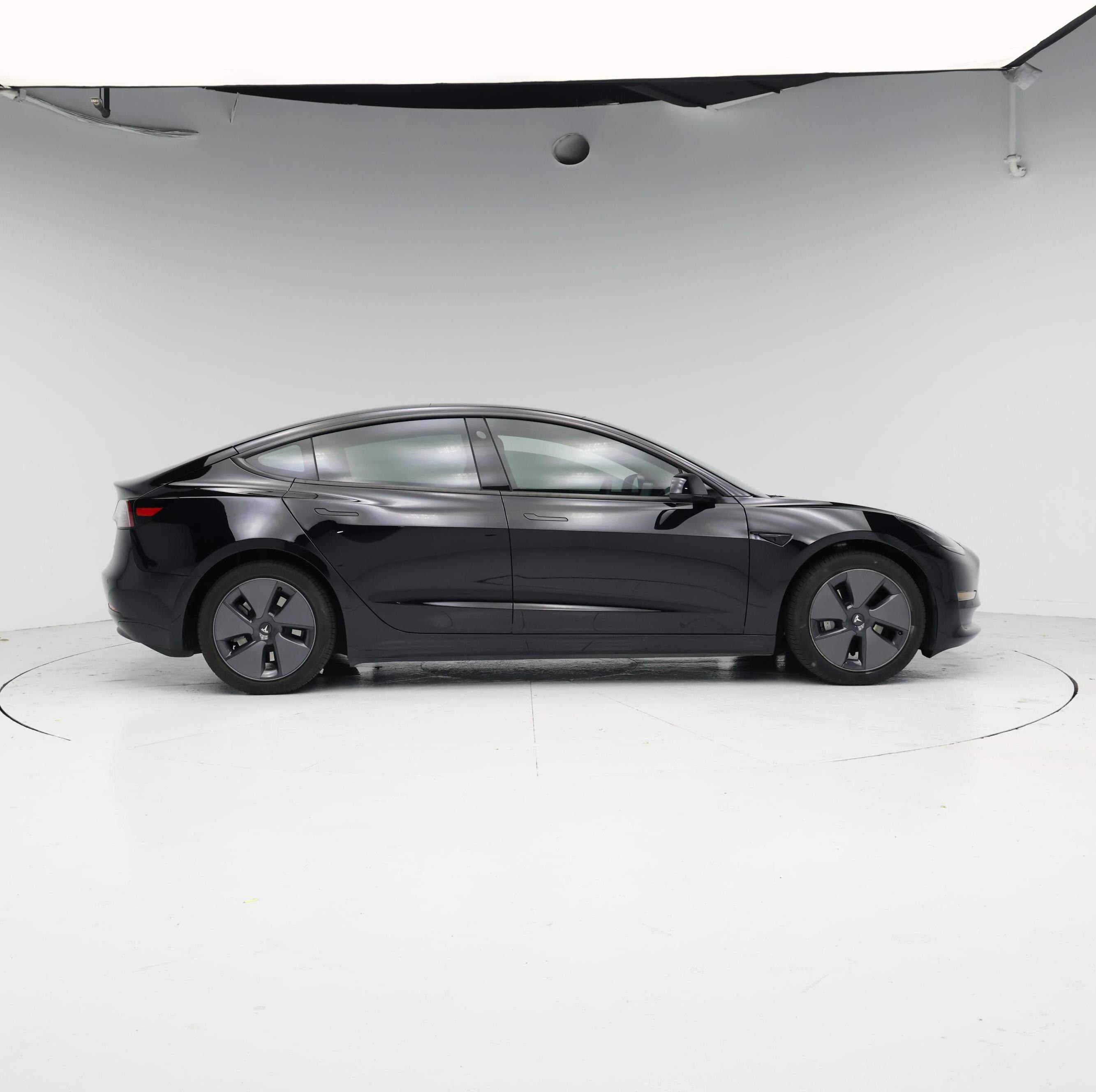 Thumbnail: 2021 Tesla Model 3 - 7