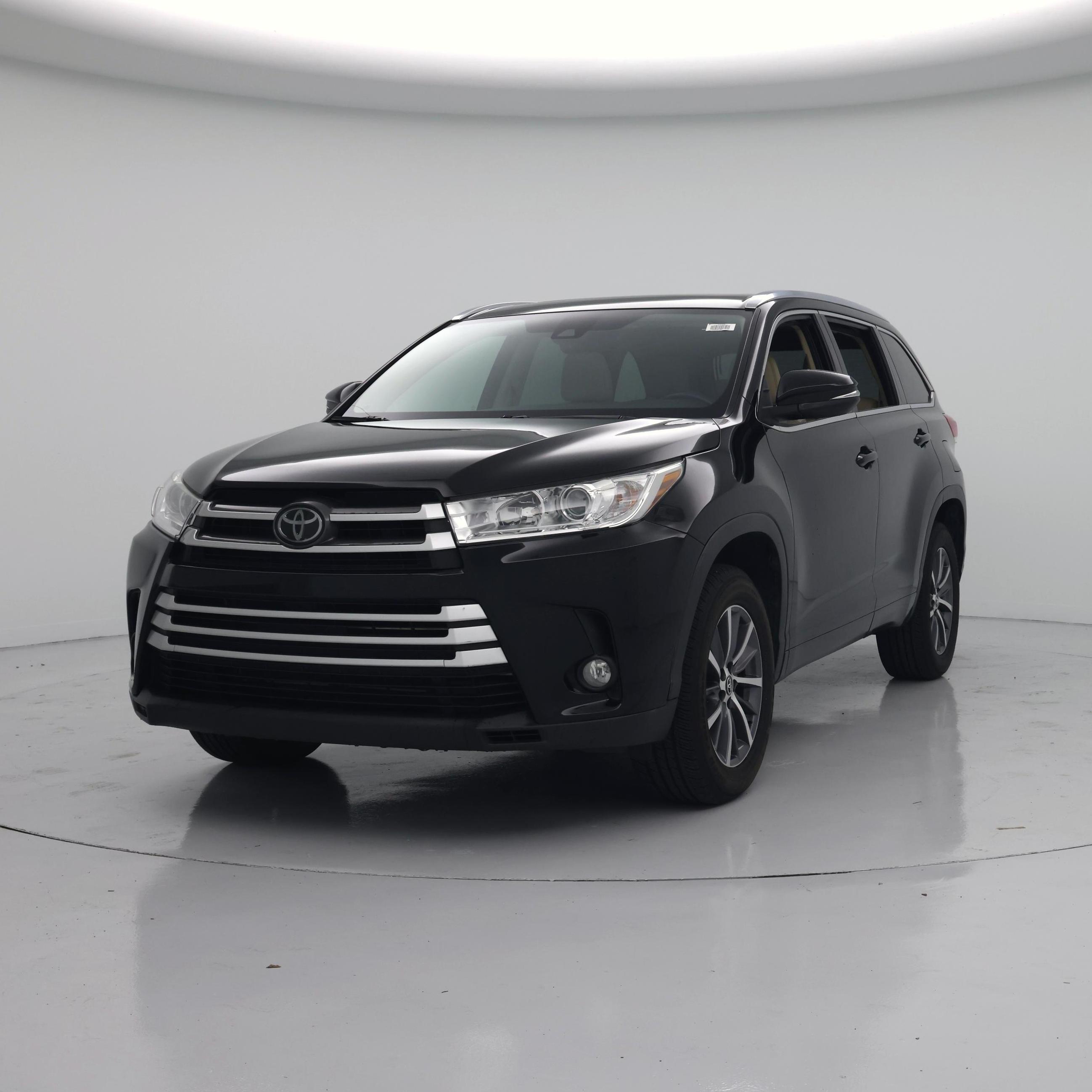Thumbnail: 2018 Toyota Highlander - 4