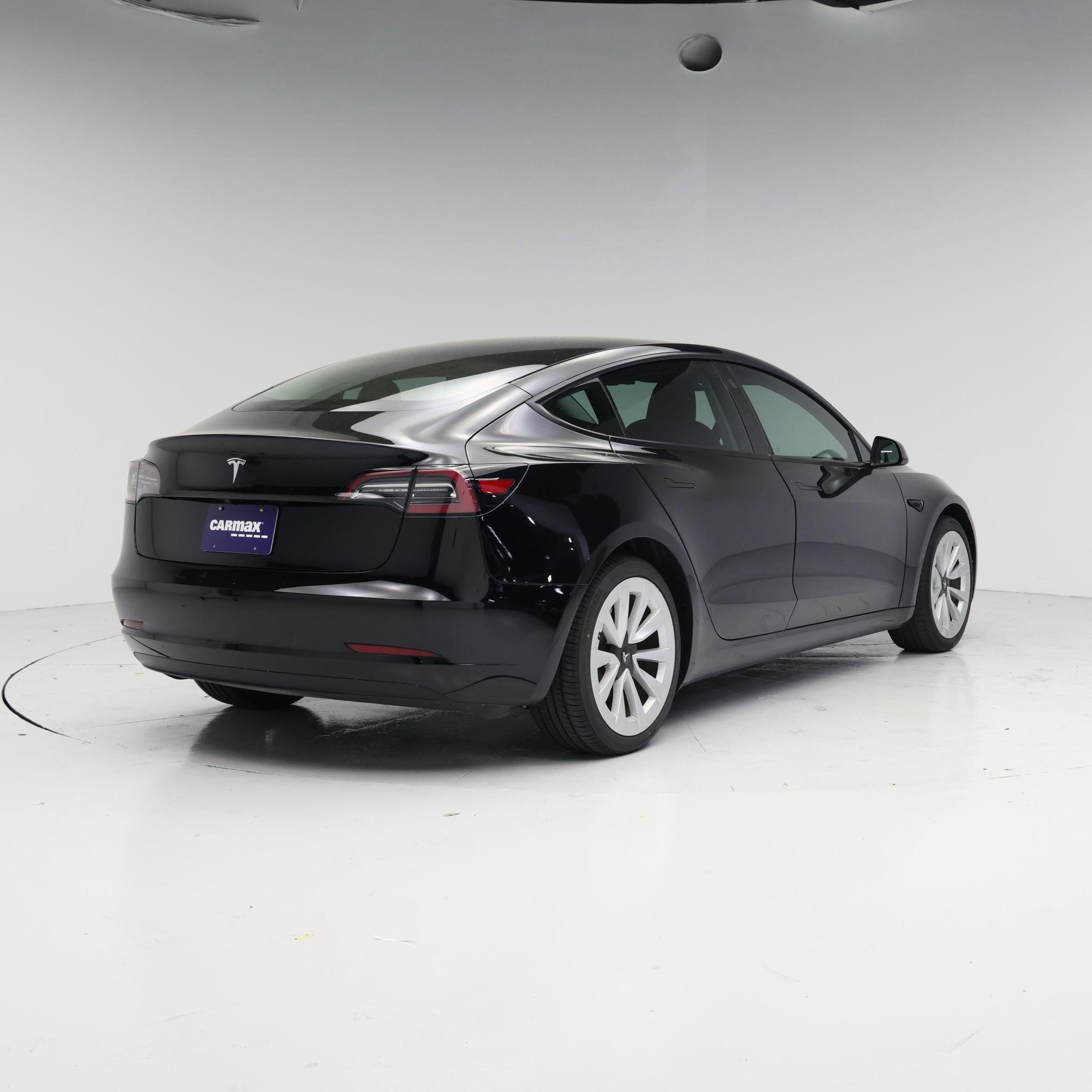 Thumbnail: 2023 Tesla Model 3 - 8