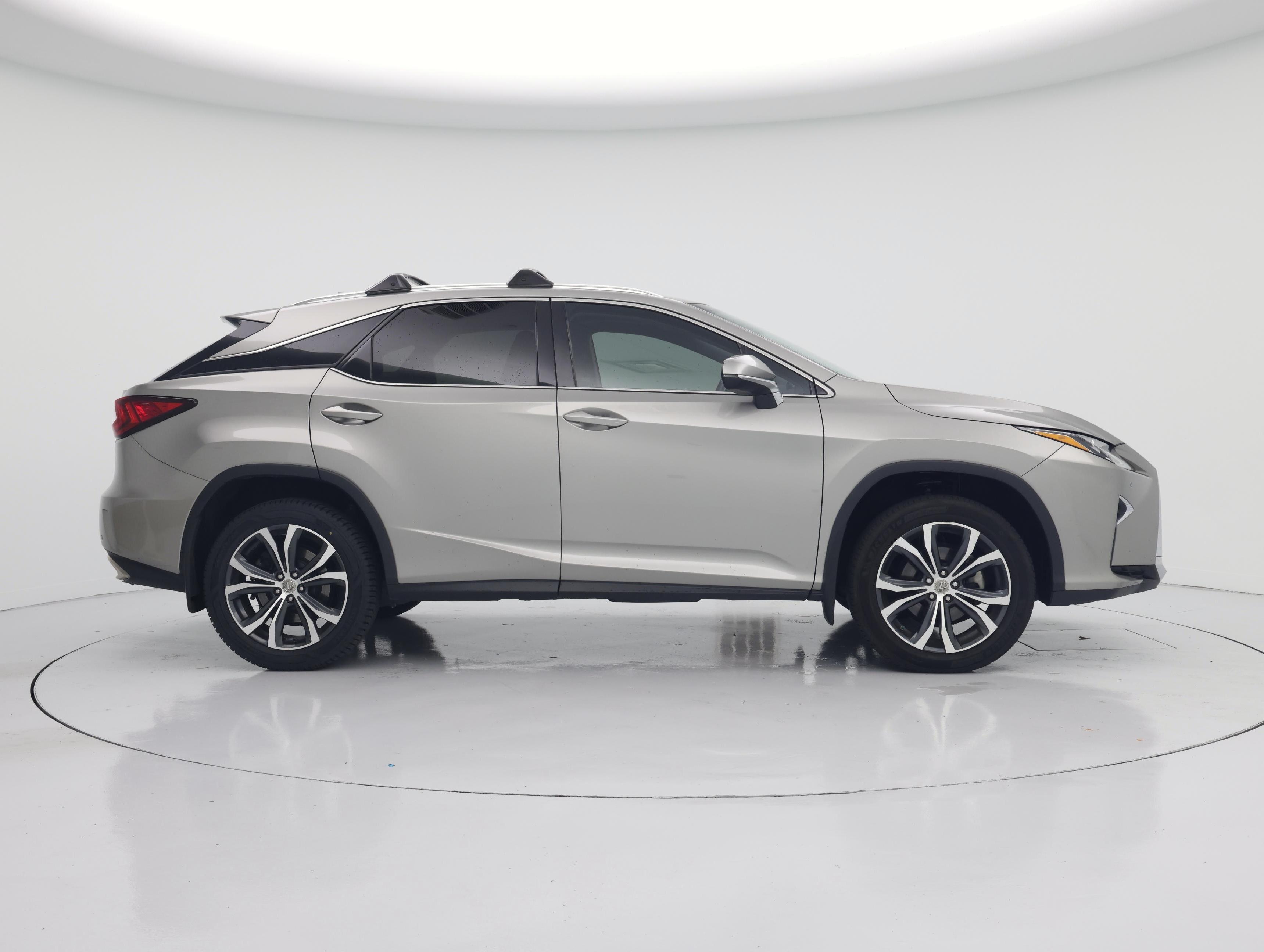 Thumbnail: 2017 Lexus RX - 7
