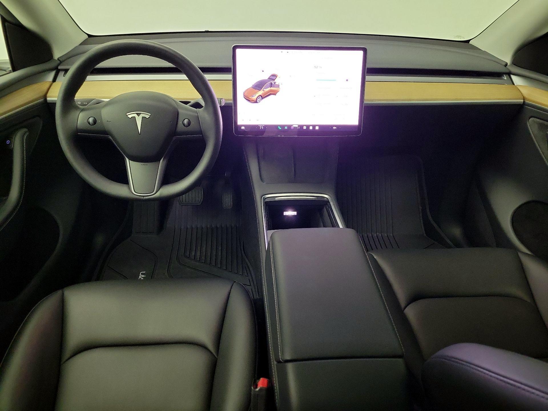 Thumbnail: 2023 Tesla Model Y - 9