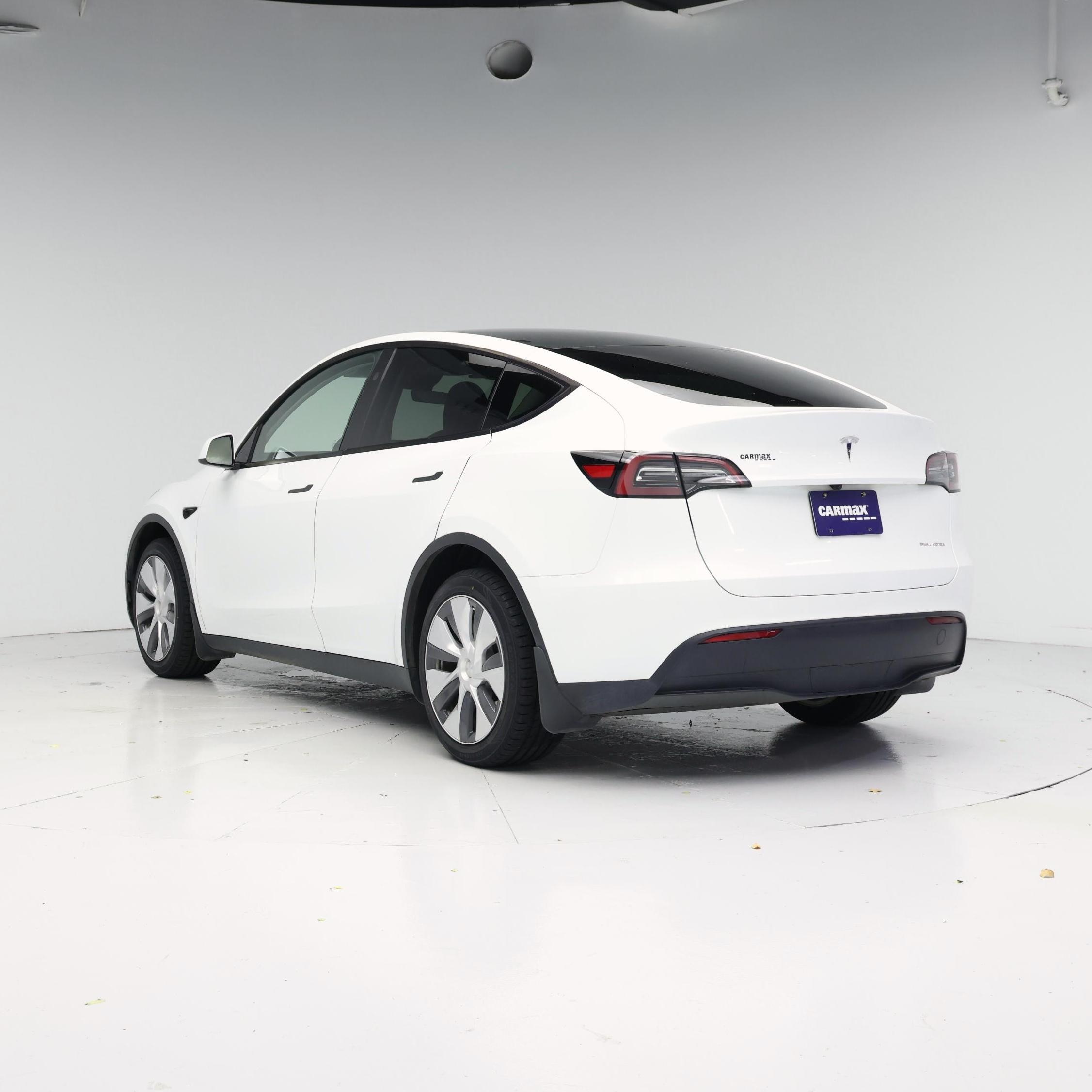 Thumbnail: 2023 Tesla Model Y - 2