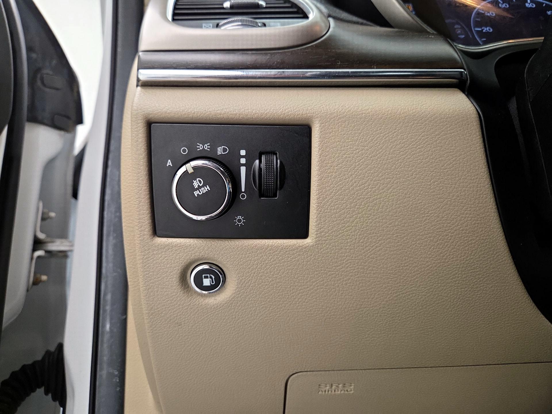 Thumbnail: 2014 Jeep Grand Cherokee - 13