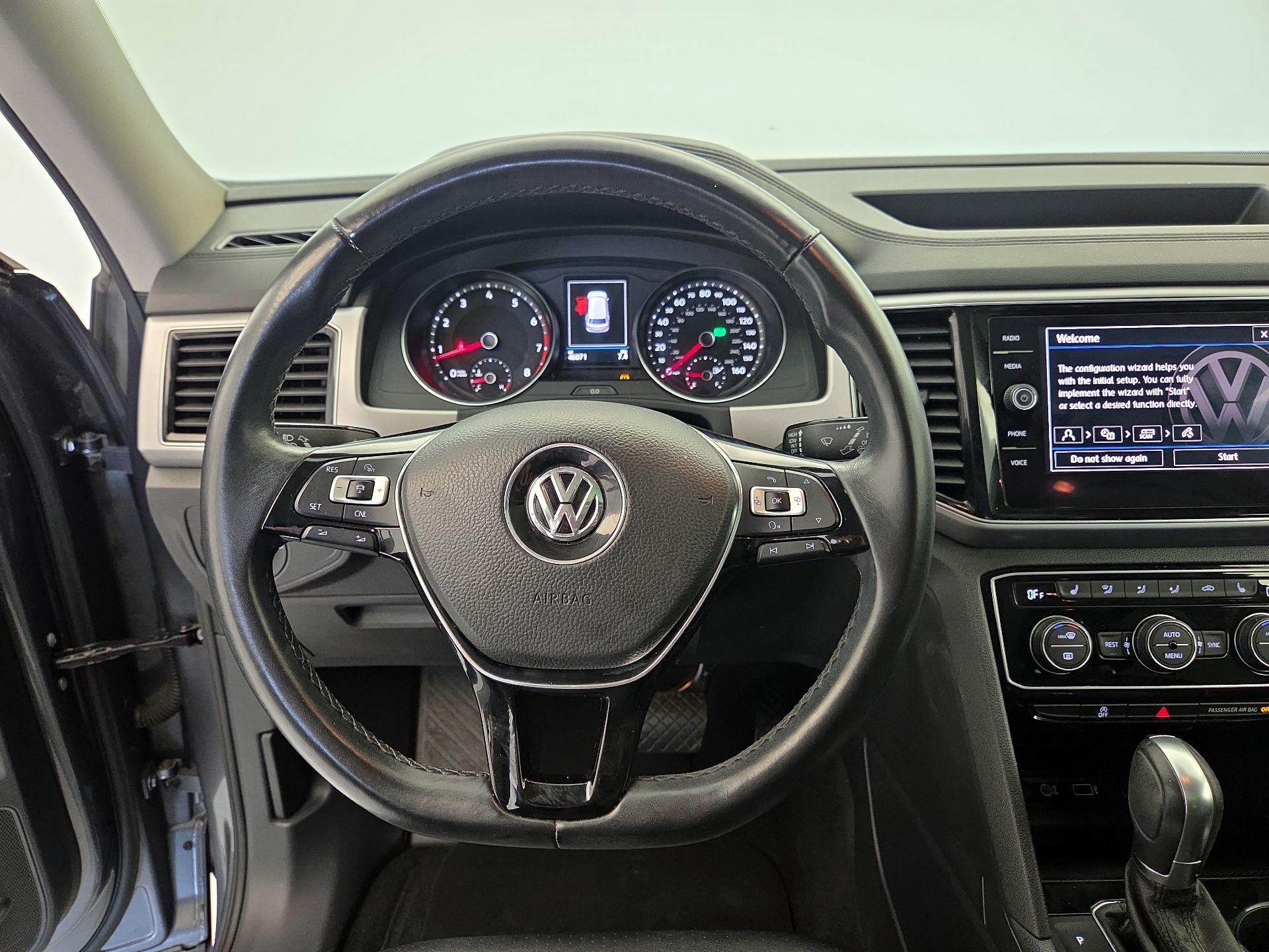 Thumbnail: 2018 Volkswagen Atlas - 10