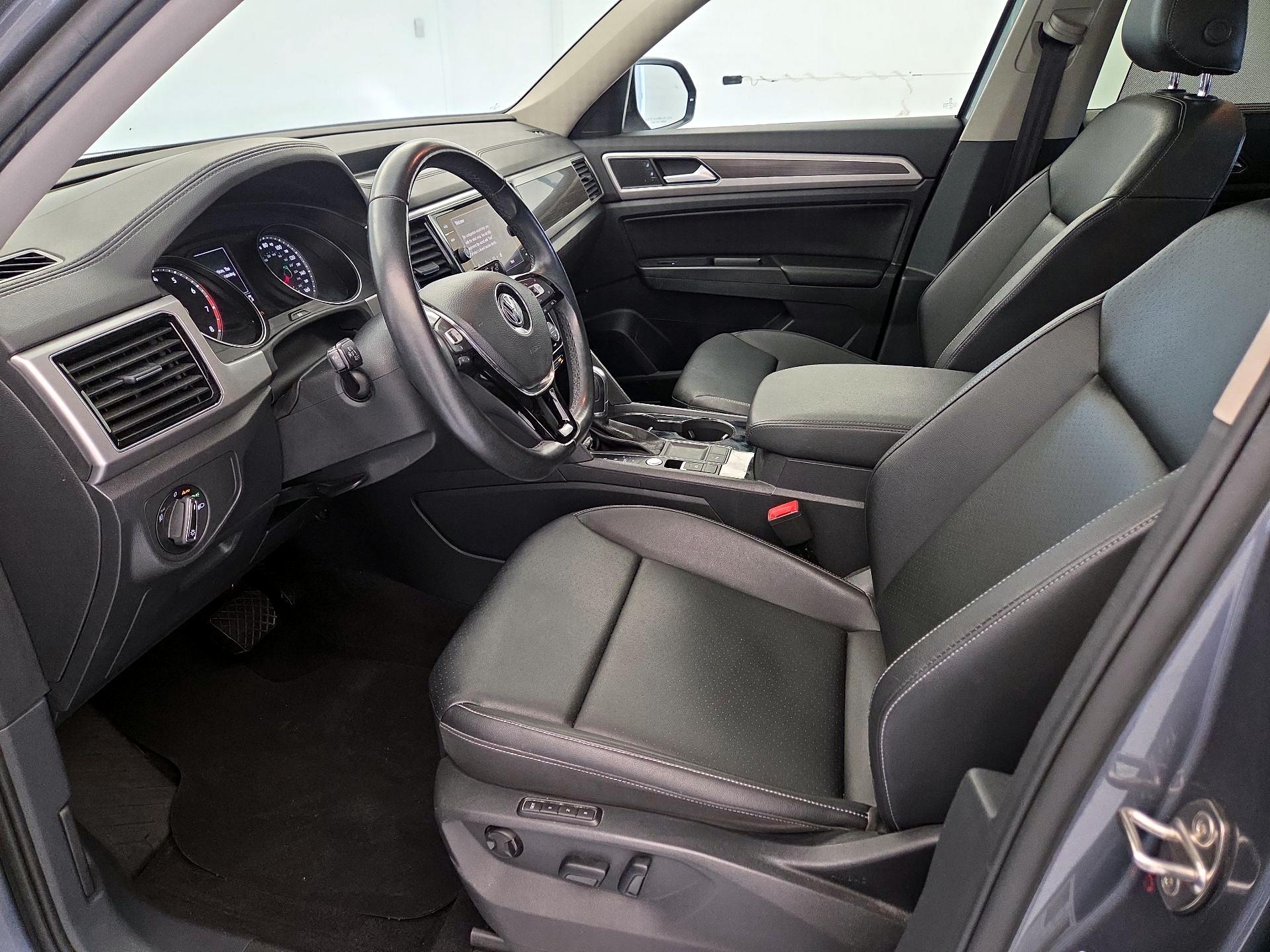 Thumbnail: 2018 Volkswagen Atlas - 11