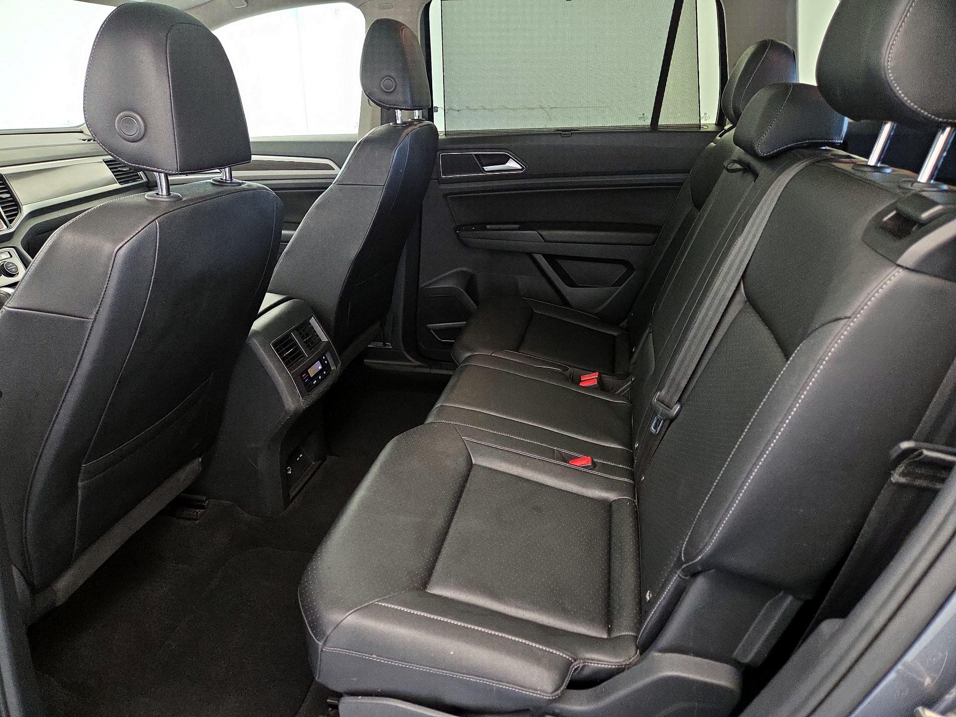 Thumbnail: 2018 Volkswagen Atlas - 20