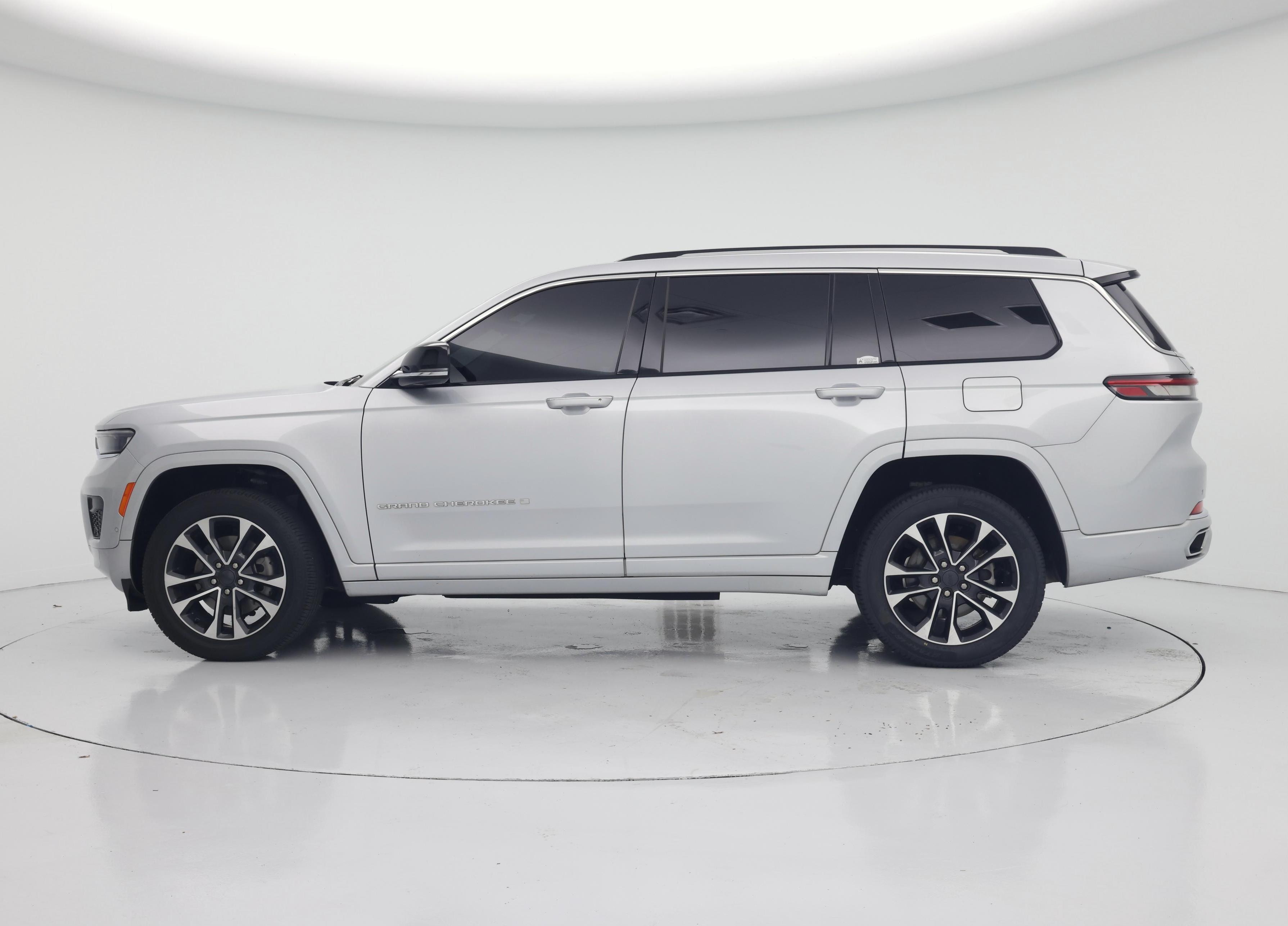 Thumbnail: 2022 Jeep Grand Cherokee L - 3