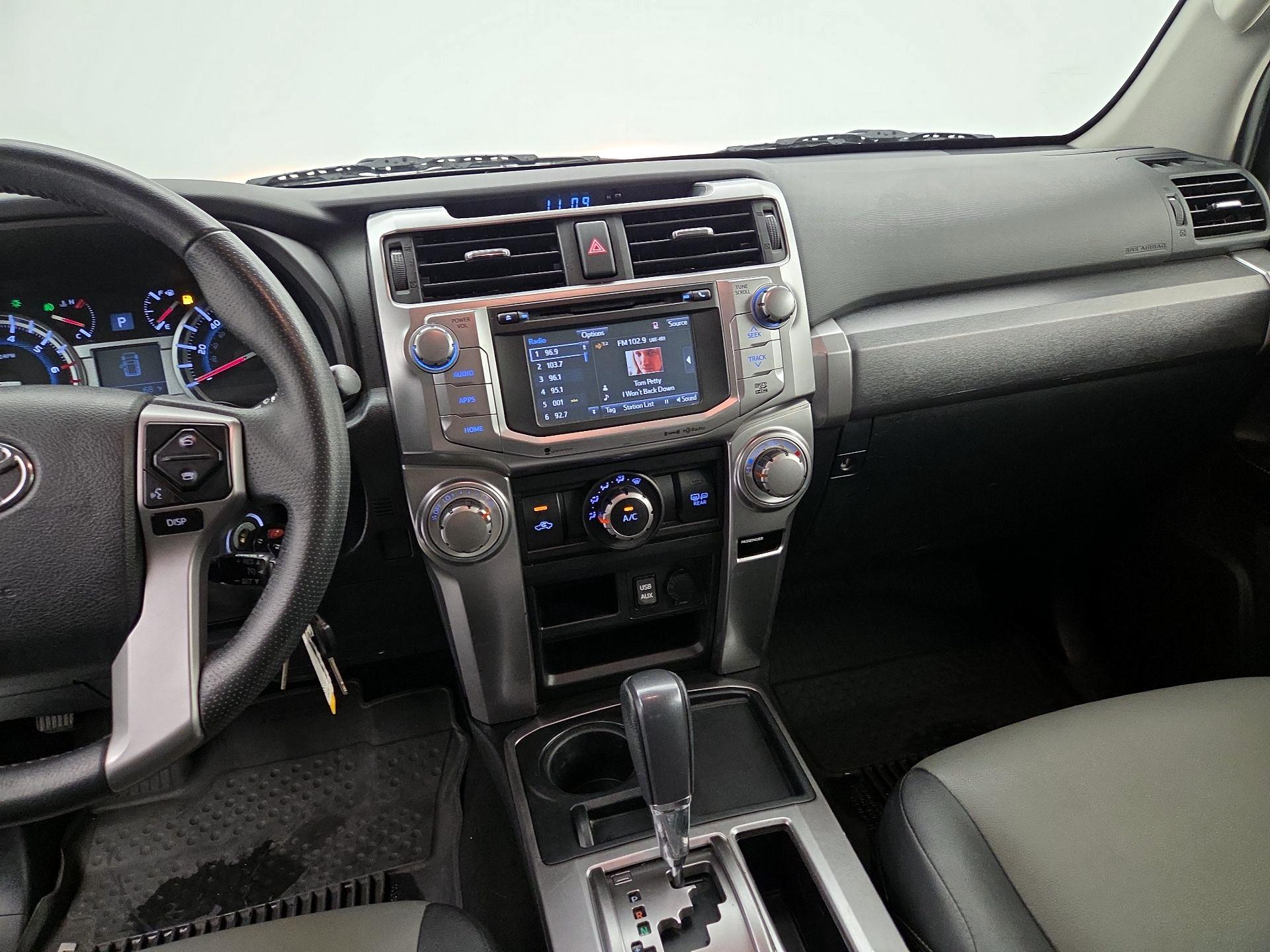 Thumbnail: 2017 Toyota 4Runner - 9