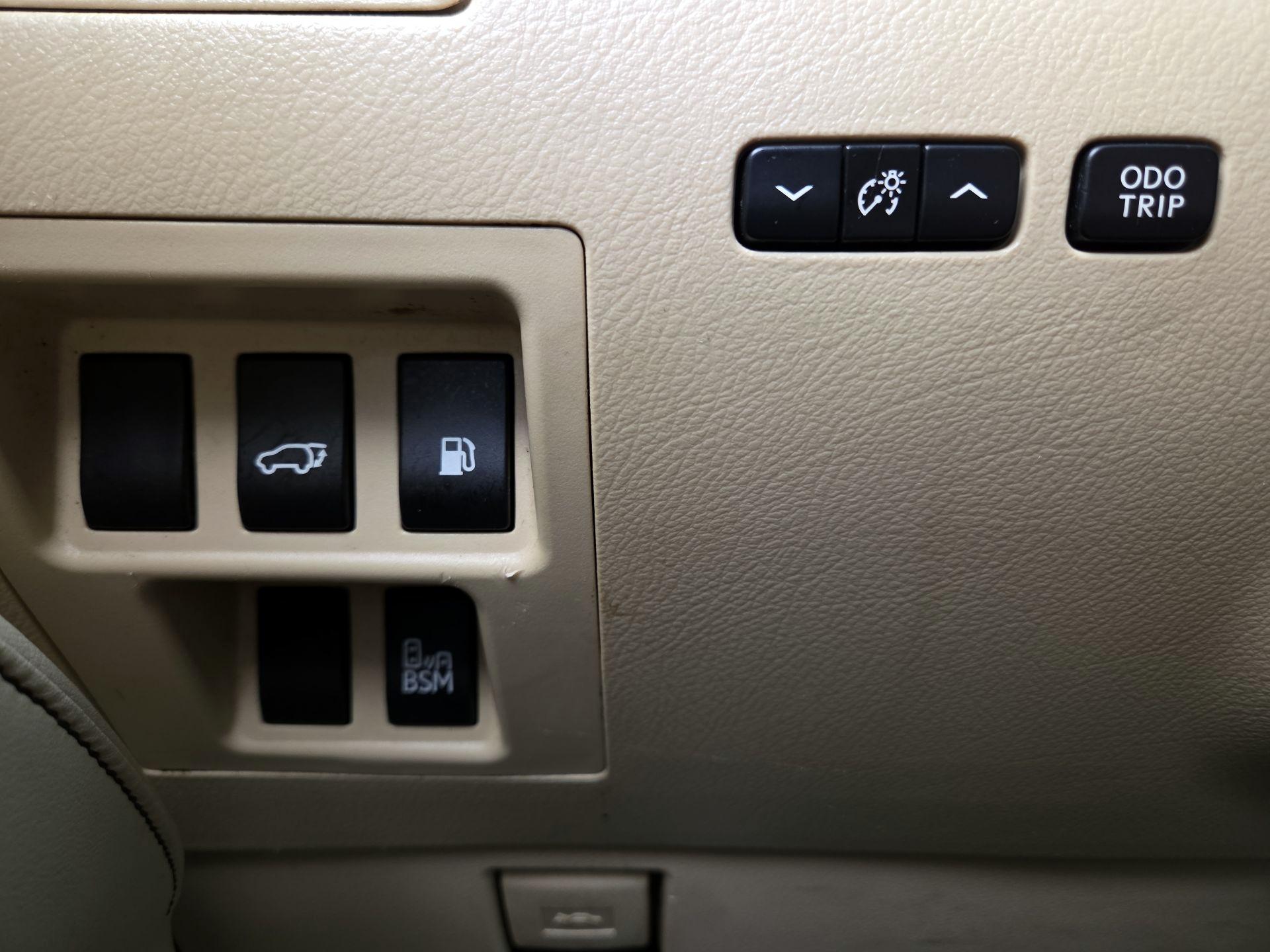 Thumbnail: 2014 Lexus RX - 13