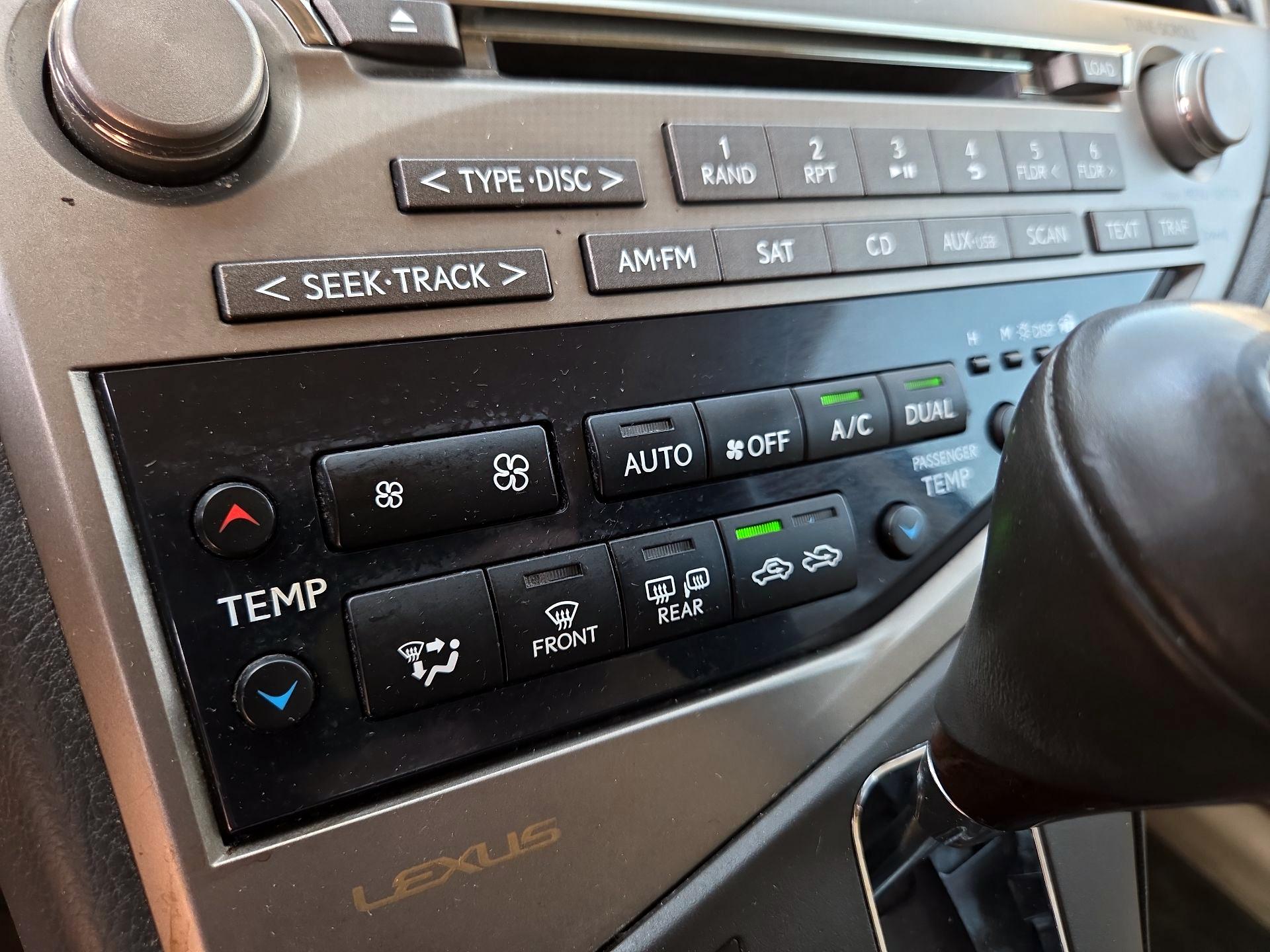 Thumbnail: 2014 Lexus RX - 15