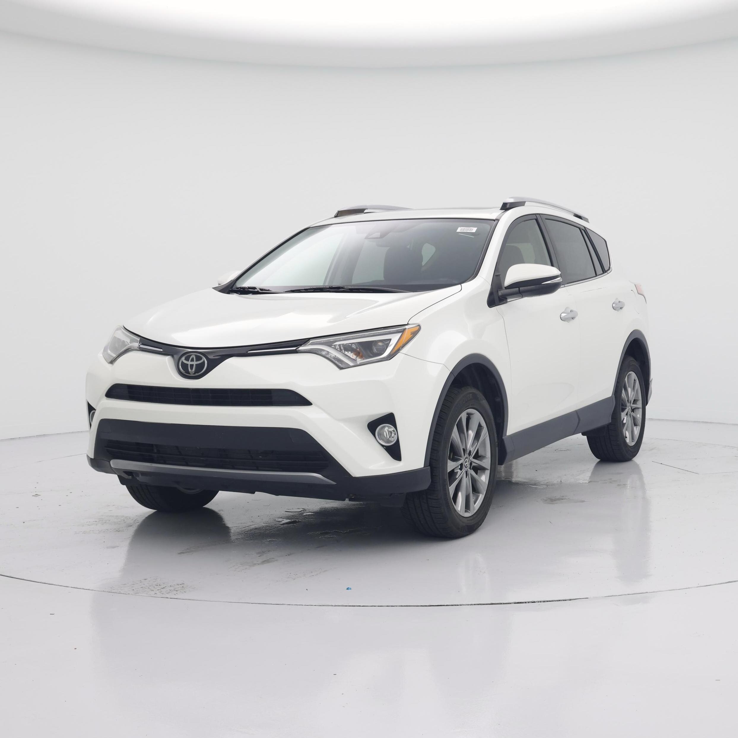 Thumbnail: 2018 Toyota RAV4 - 4