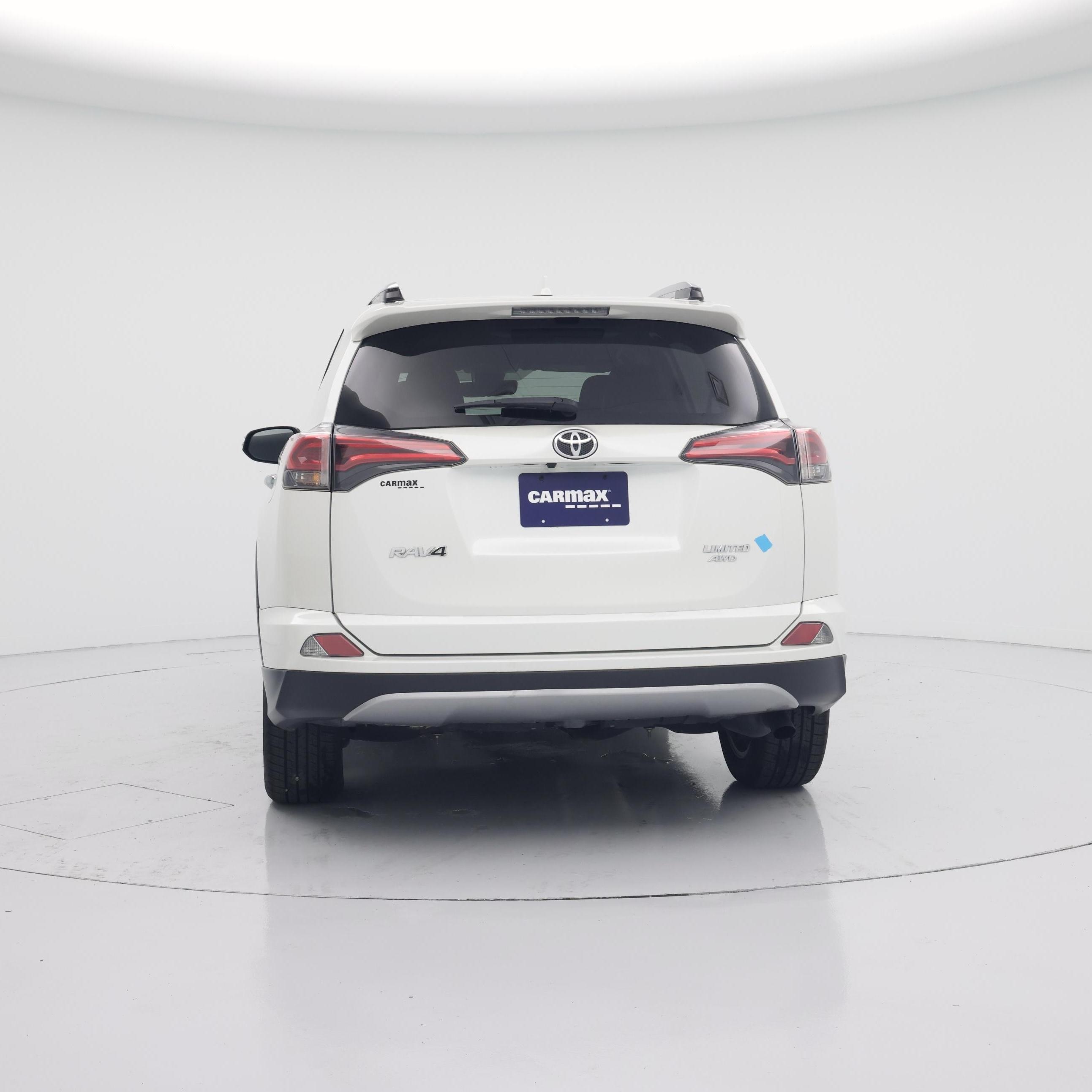 Thumbnail: 2018 Toyota RAV4 - 6
