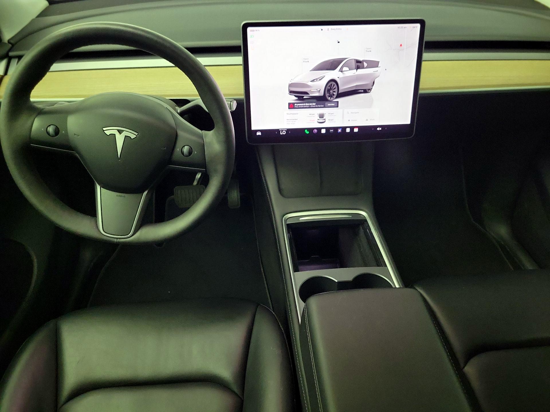 Thumbnail: 2023 Tesla Model Y - 9