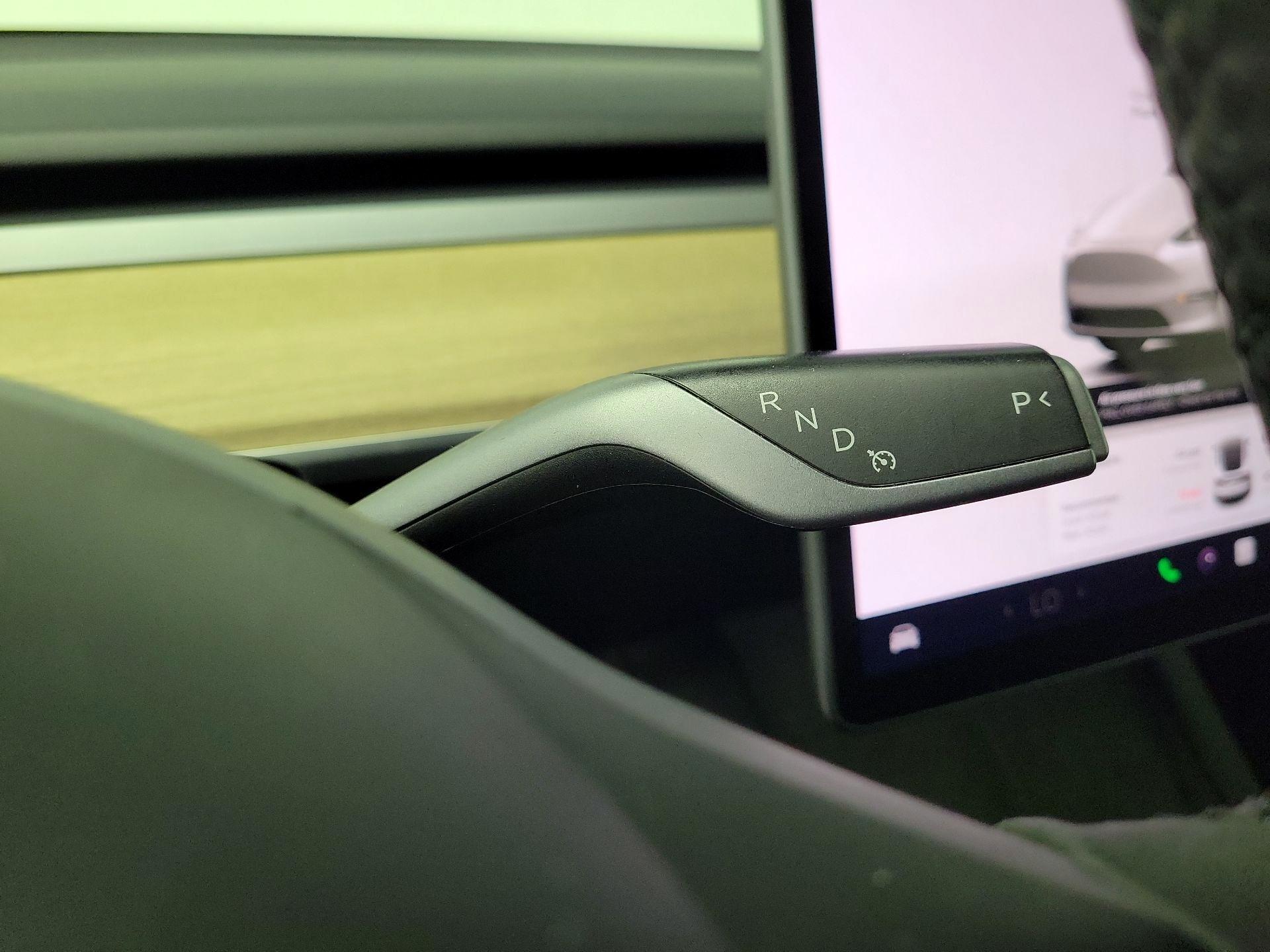 Thumbnail: 2023 Tesla Model Y - 17