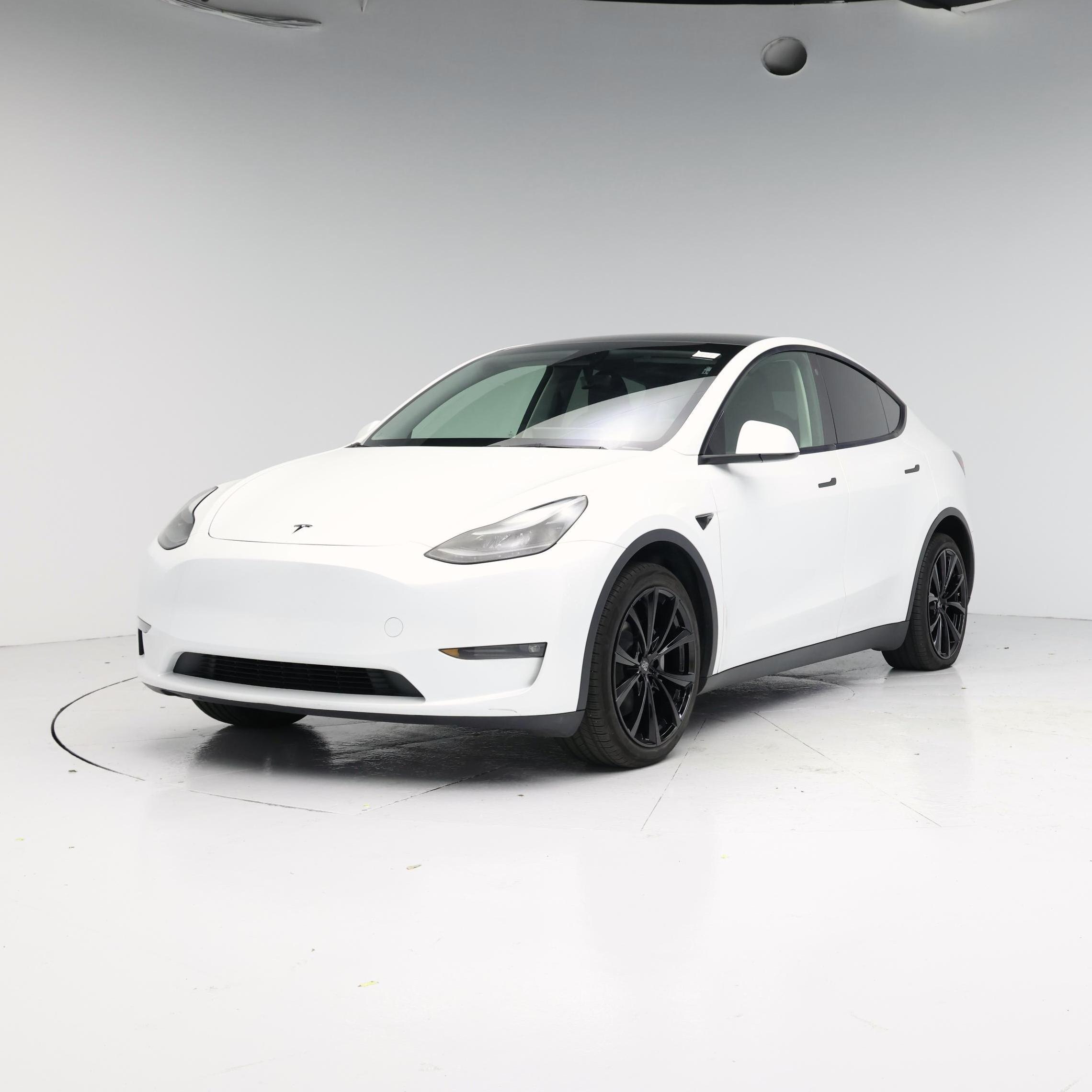 Thumbnail: 2023 Tesla Model Y - 4