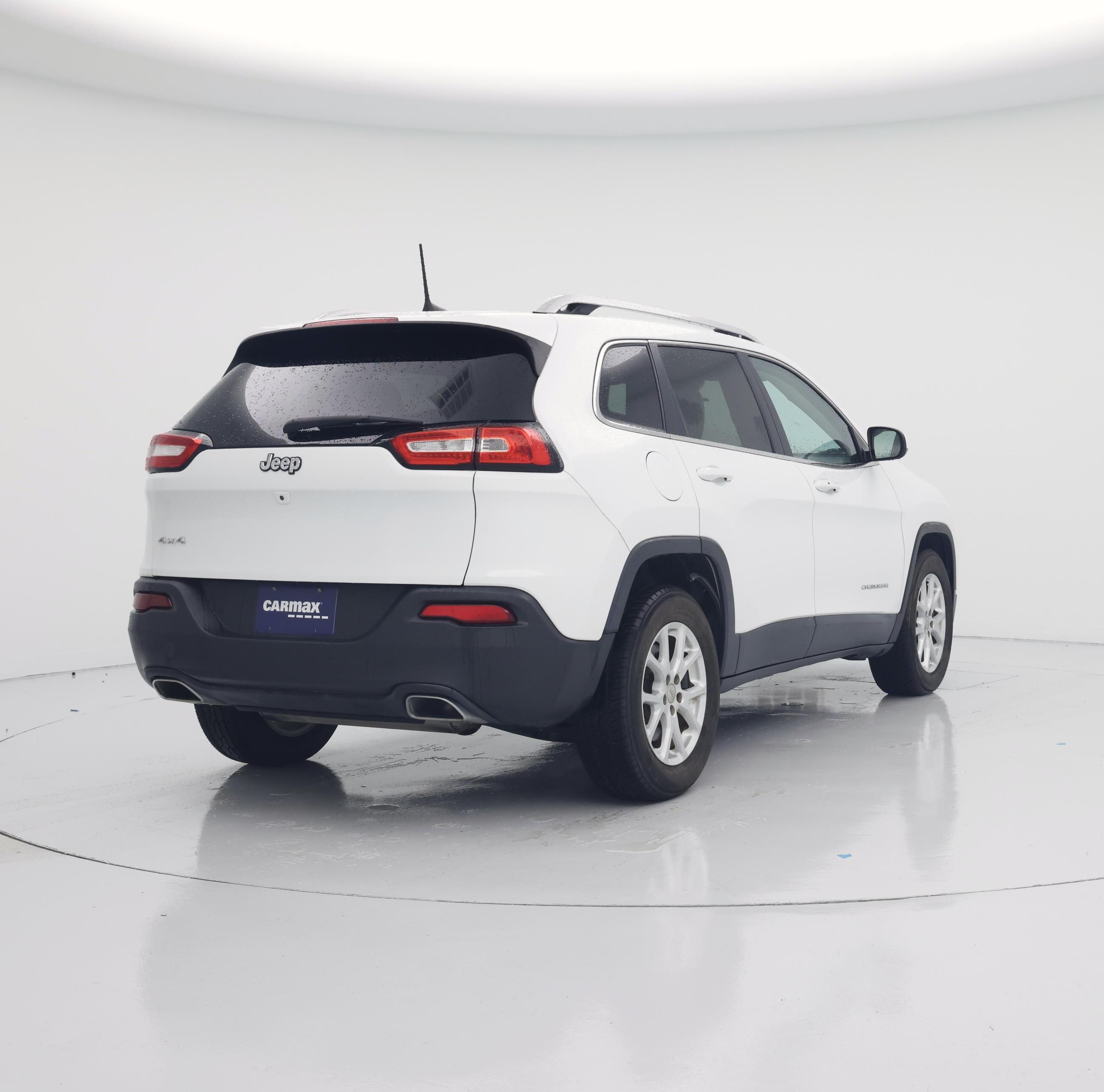 Thumbnail: 2017 Jeep Cherokee - 8