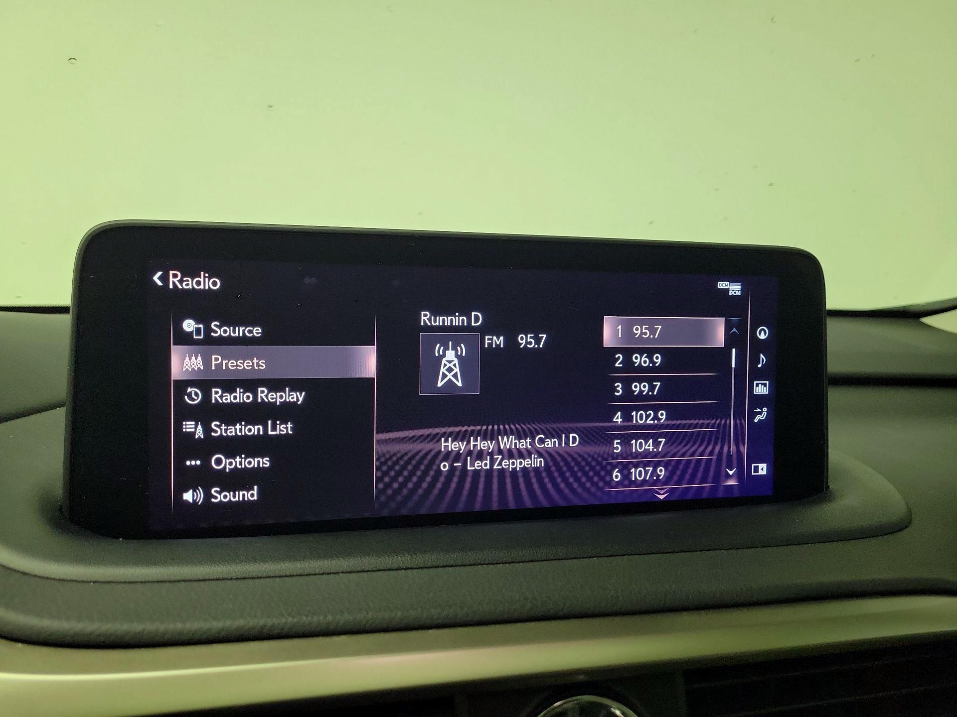 Thumbnail: 2022 Lexus RX - 16