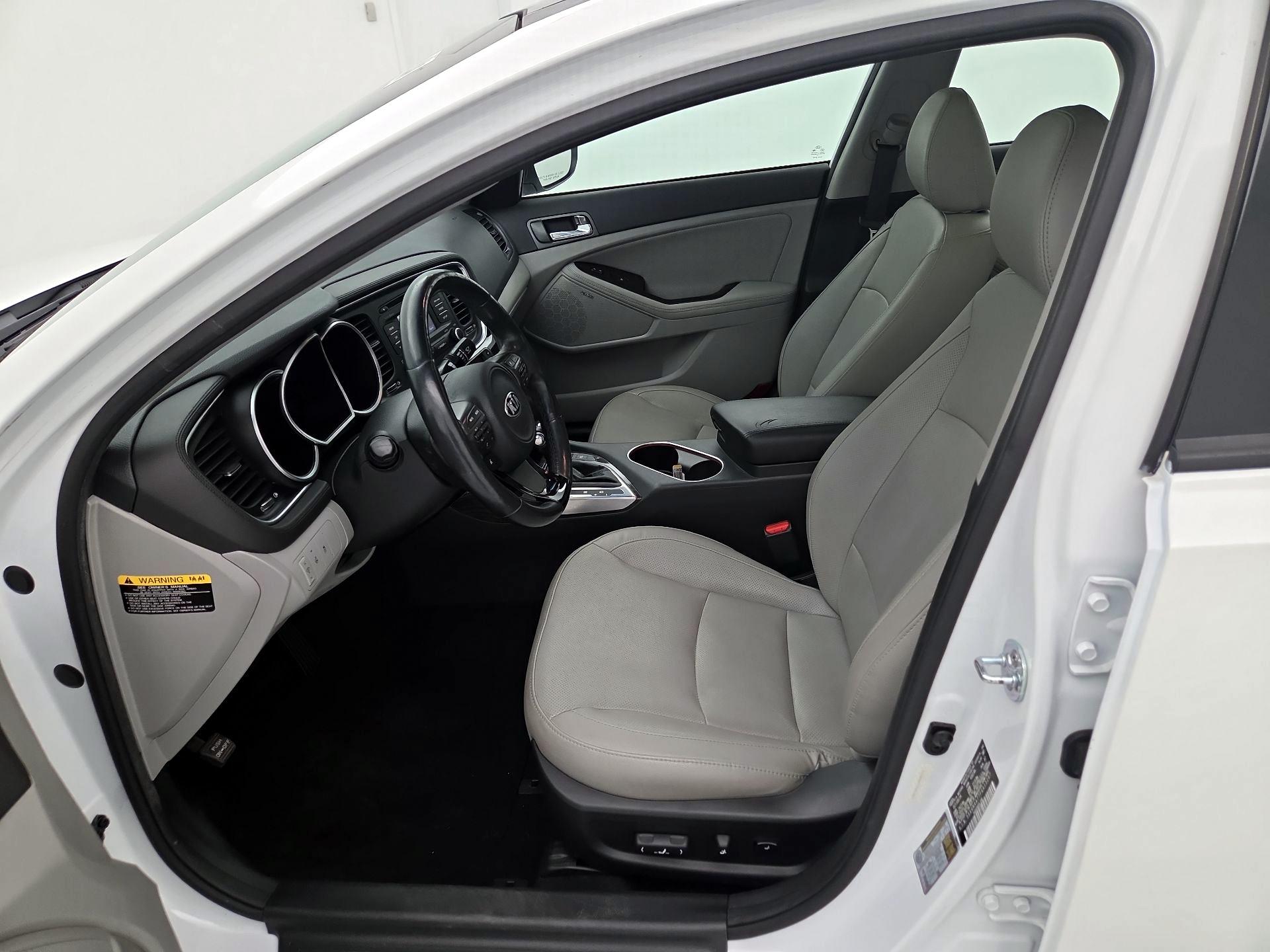 Thumbnail: 2015 Kia Optima - 11