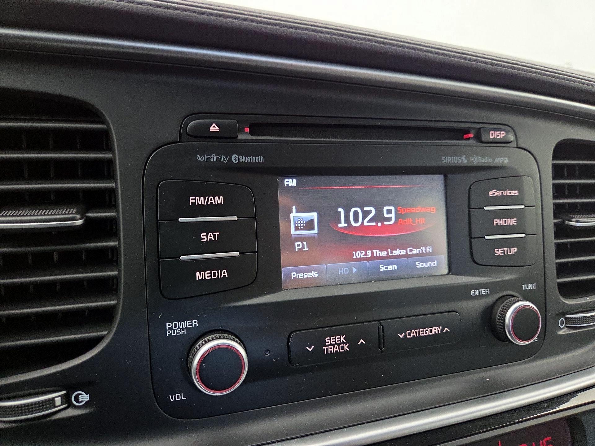 Thumbnail: 2015 Kia Optima - 15
