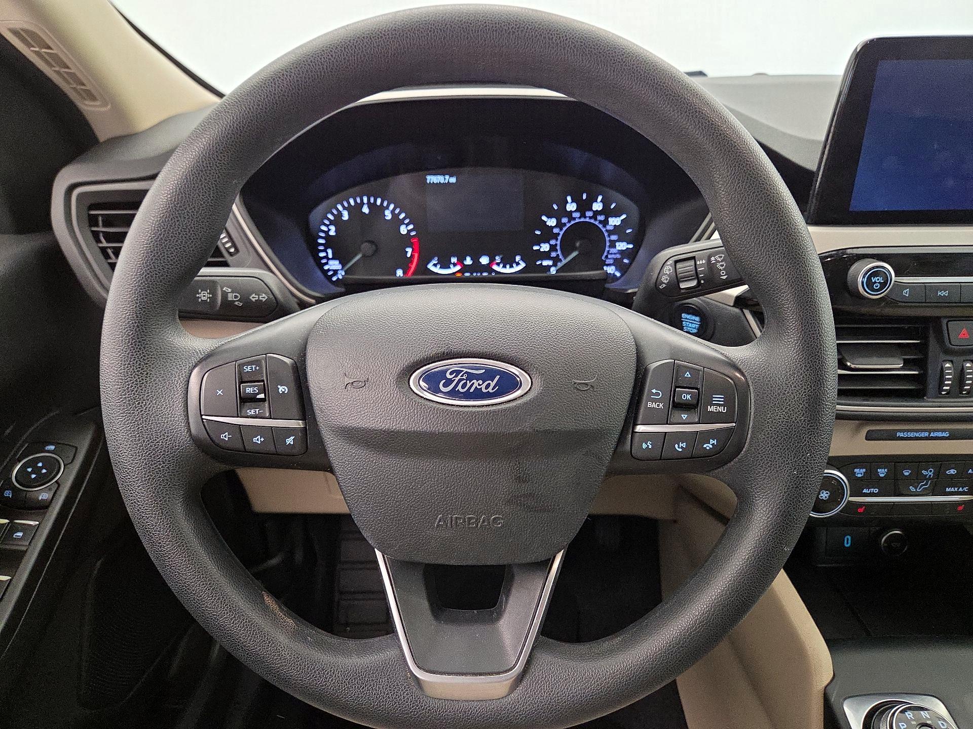 Thumbnail: 2020 Ford Escape - 10