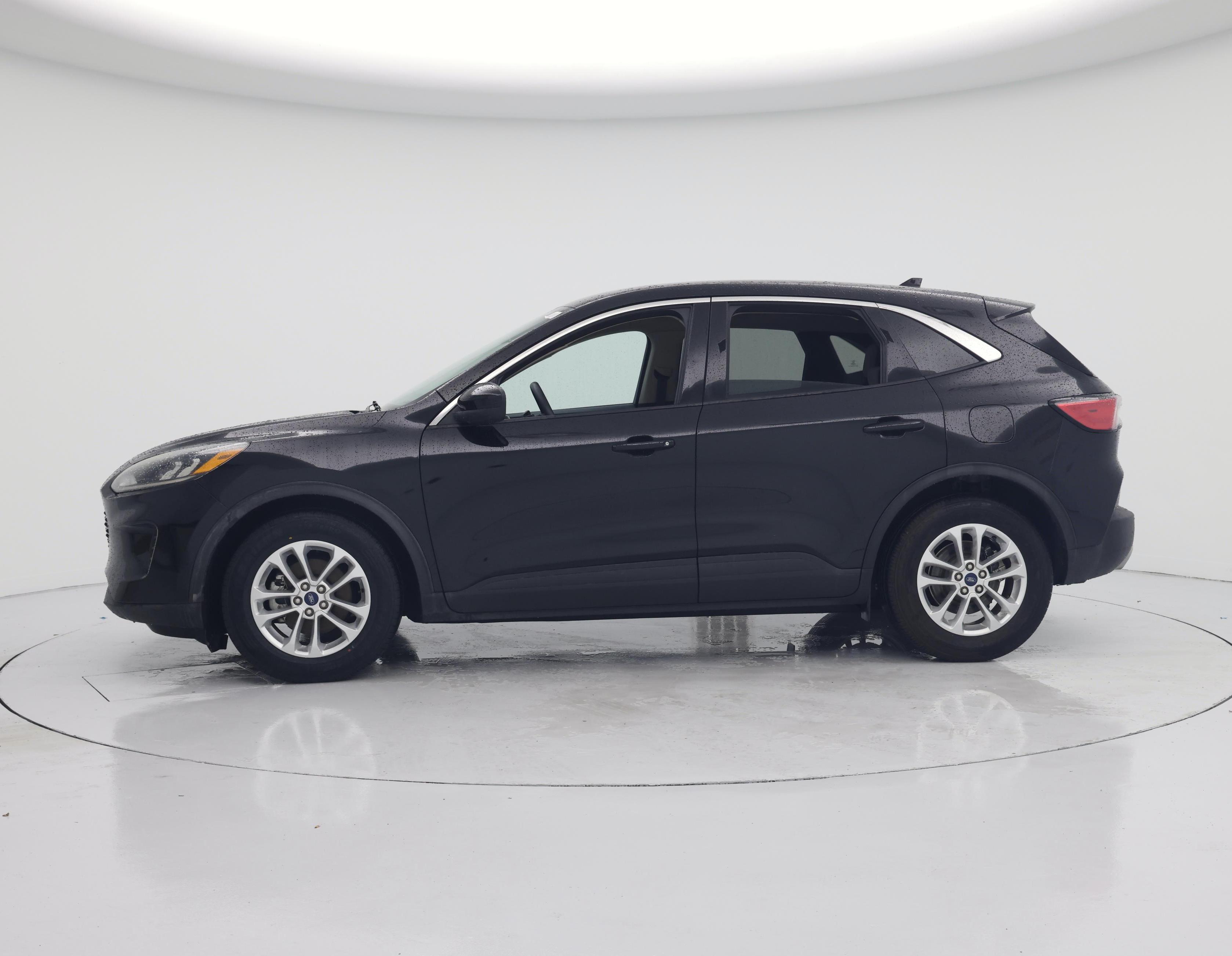 Thumbnail: 2020 Ford Escape - 3