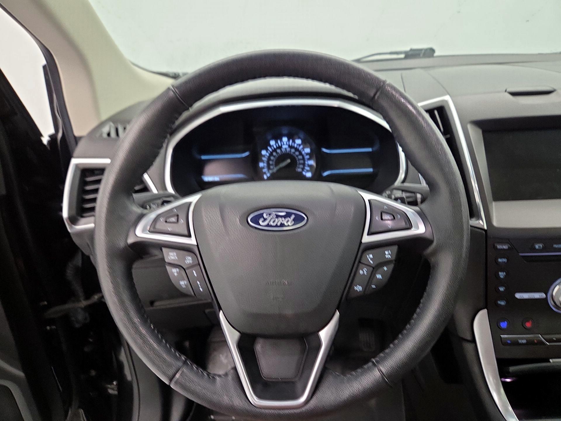 Thumbnail: 2018 Ford Edge - 10