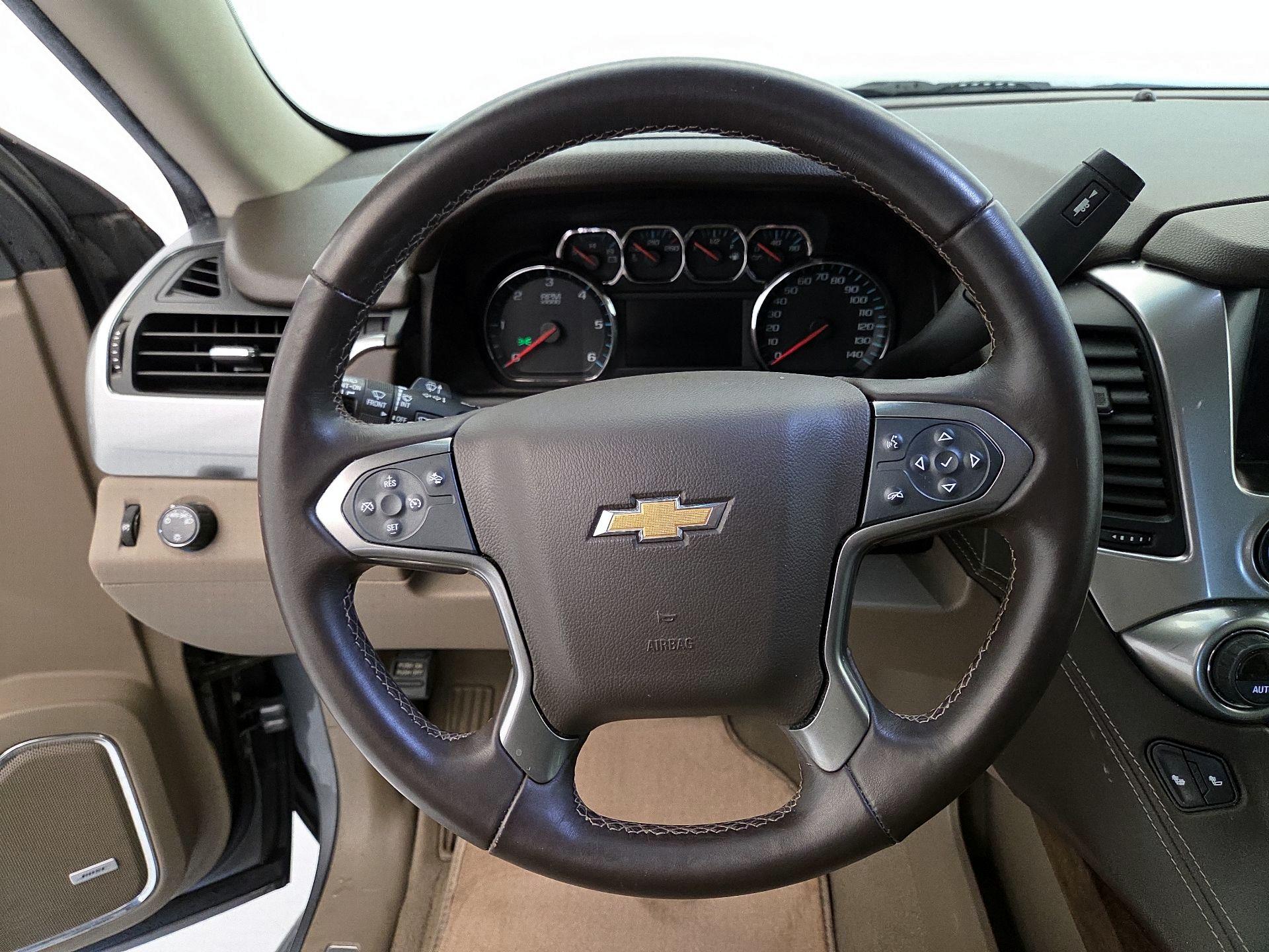 Thumbnail: 2019 Chevrolet Tahoe - 10