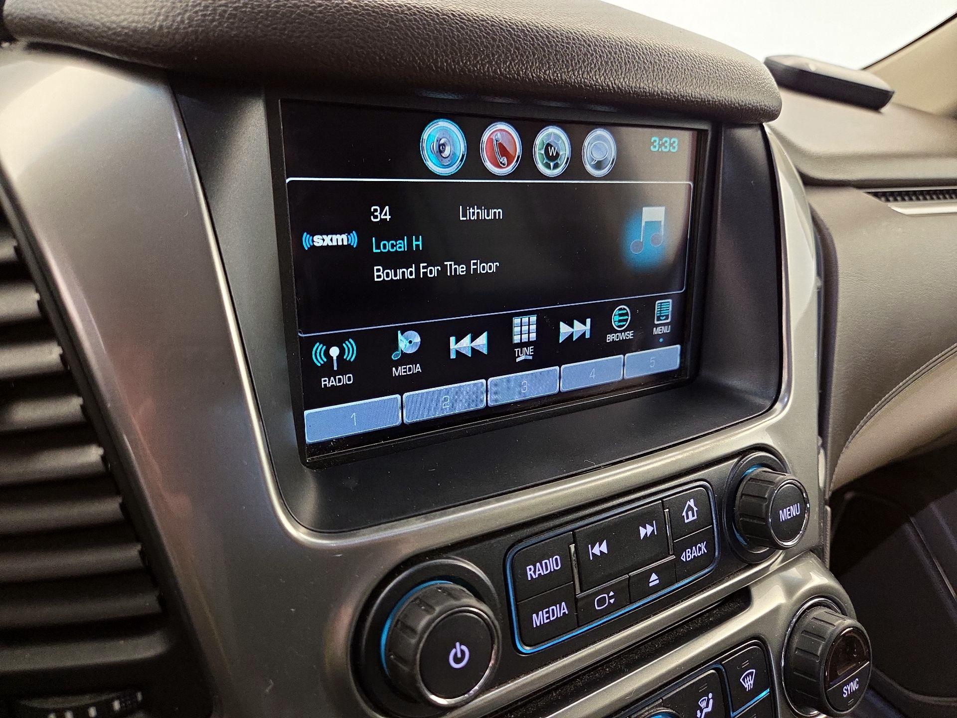 Thumbnail: 2019 Chevrolet Tahoe - 14