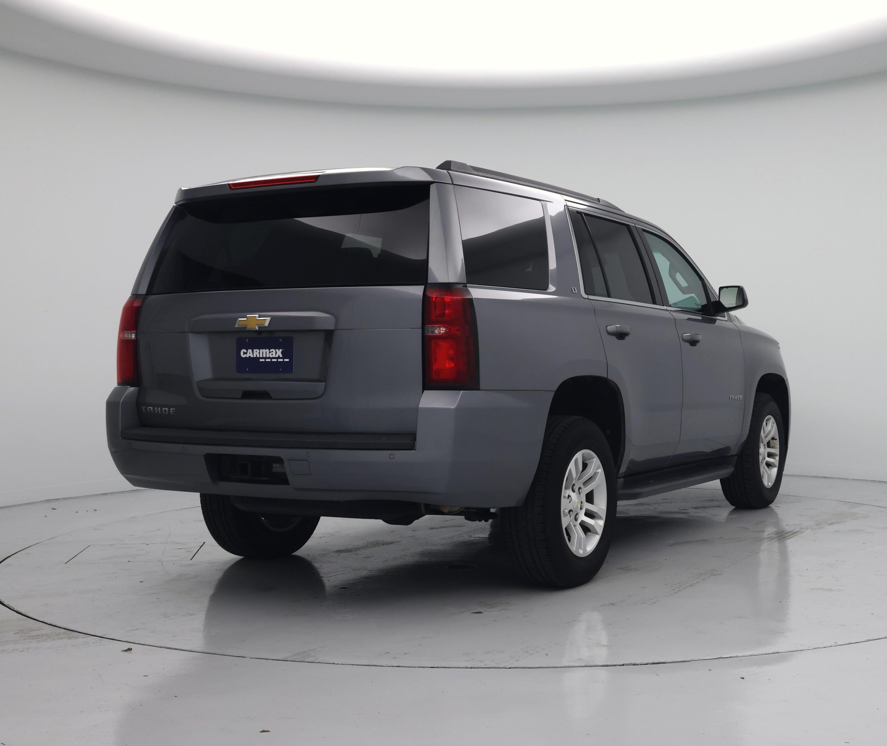 Thumbnail: 2019 Chevrolet Tahoe - 8