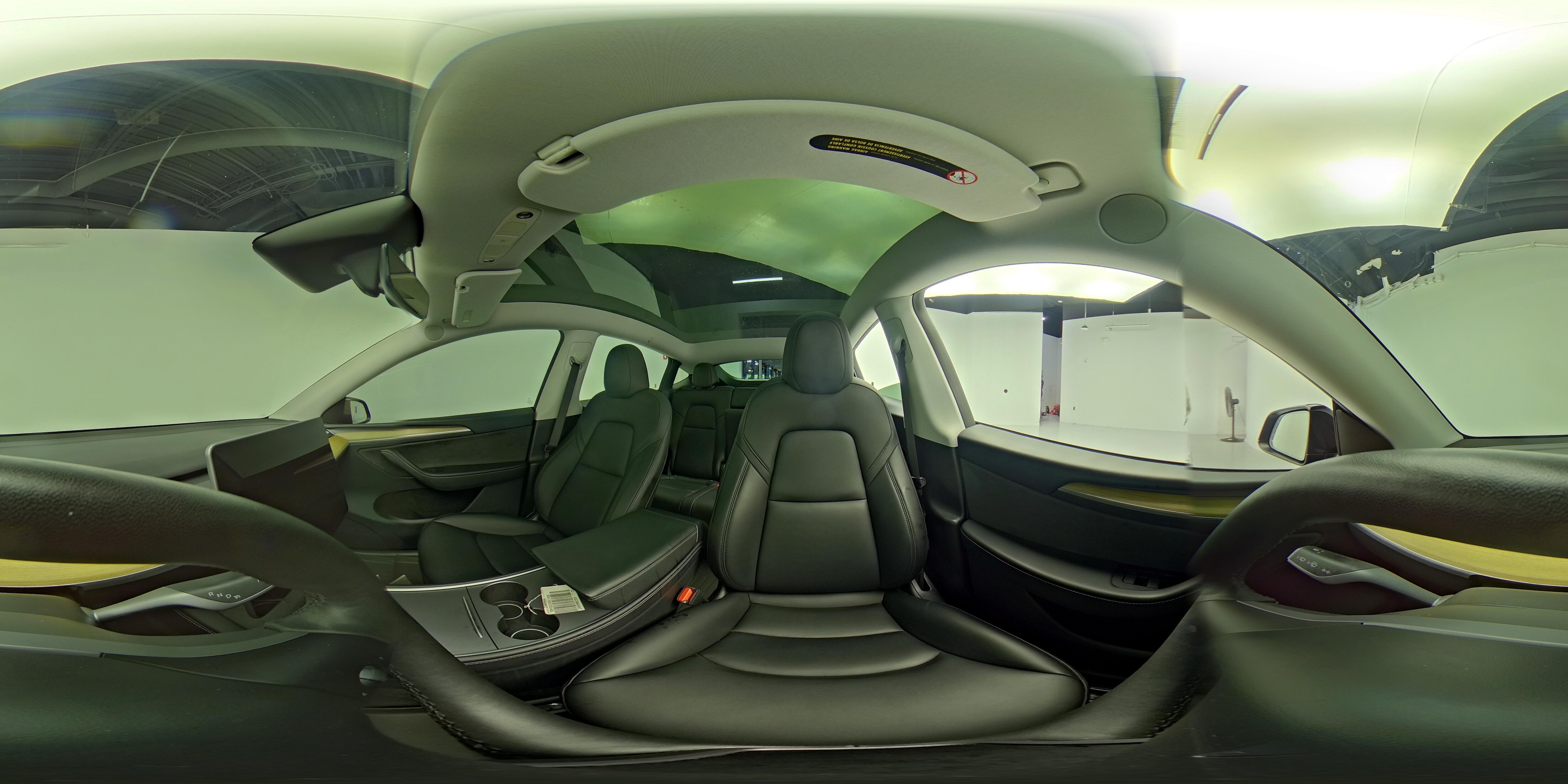 2024 Tesla Model Y Long Range - Photo 26