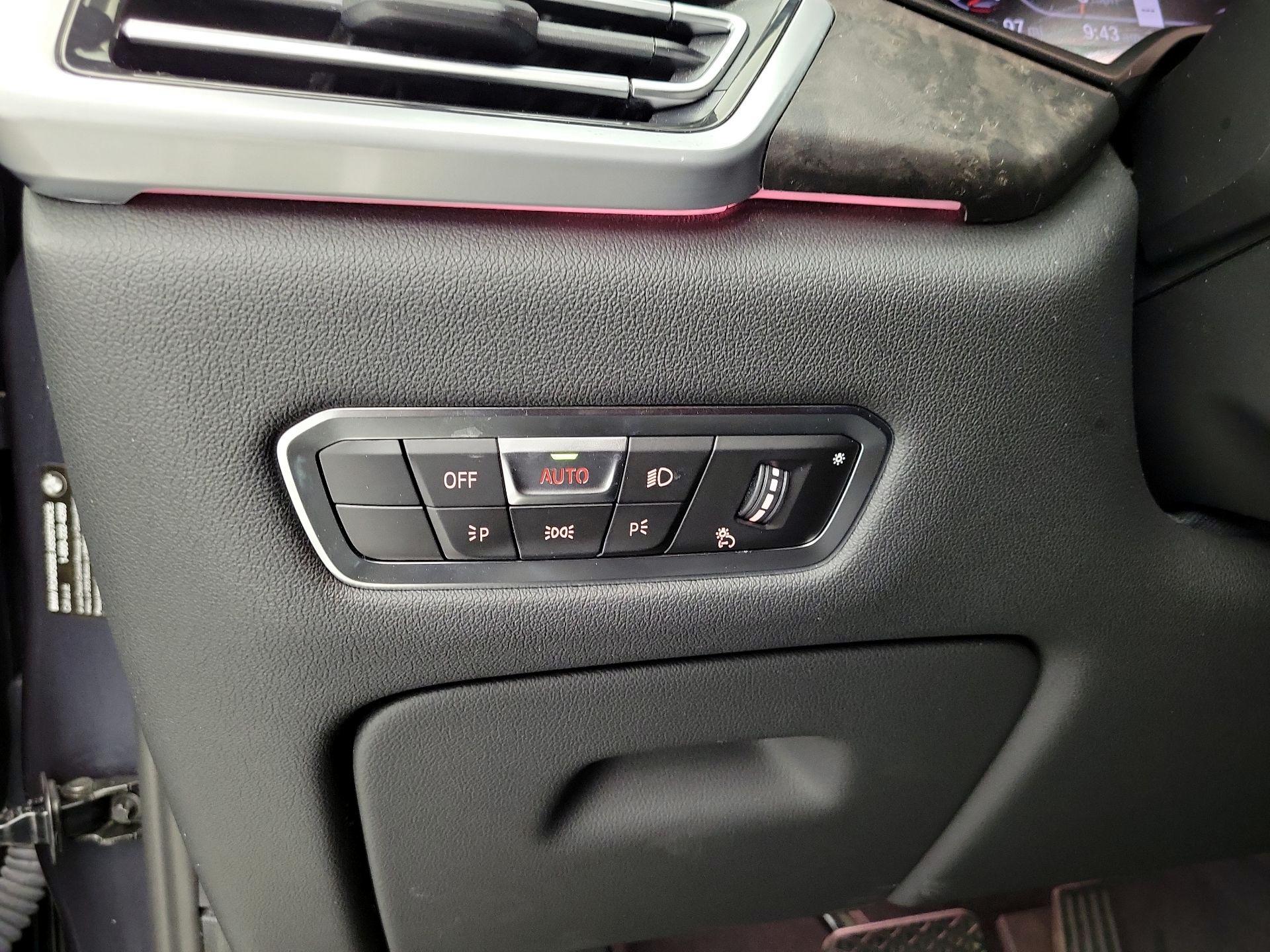 Thumbnail: 2022 BMW X5 - 13