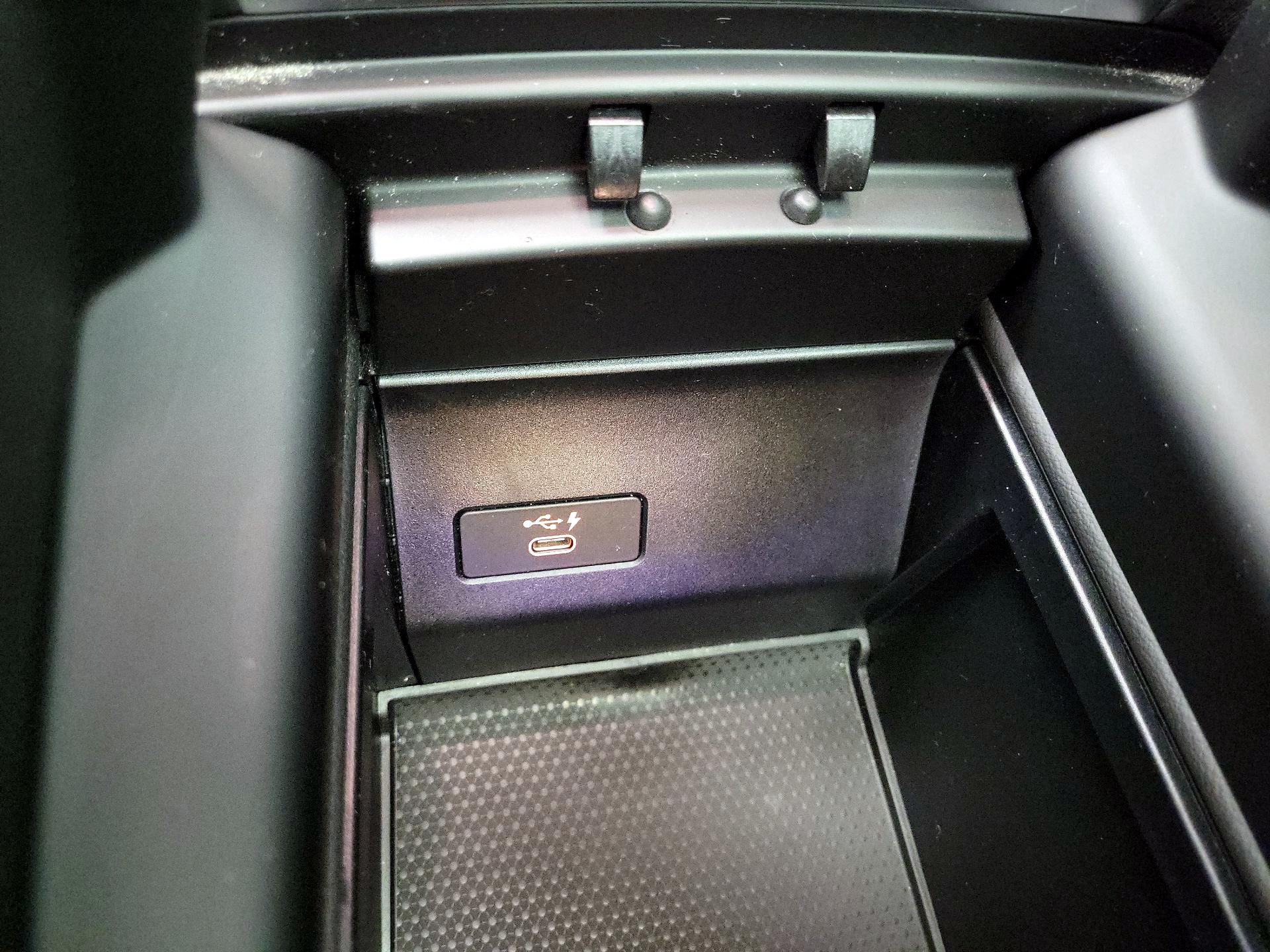 Thumbnail: 2022 BMW X5 - 19