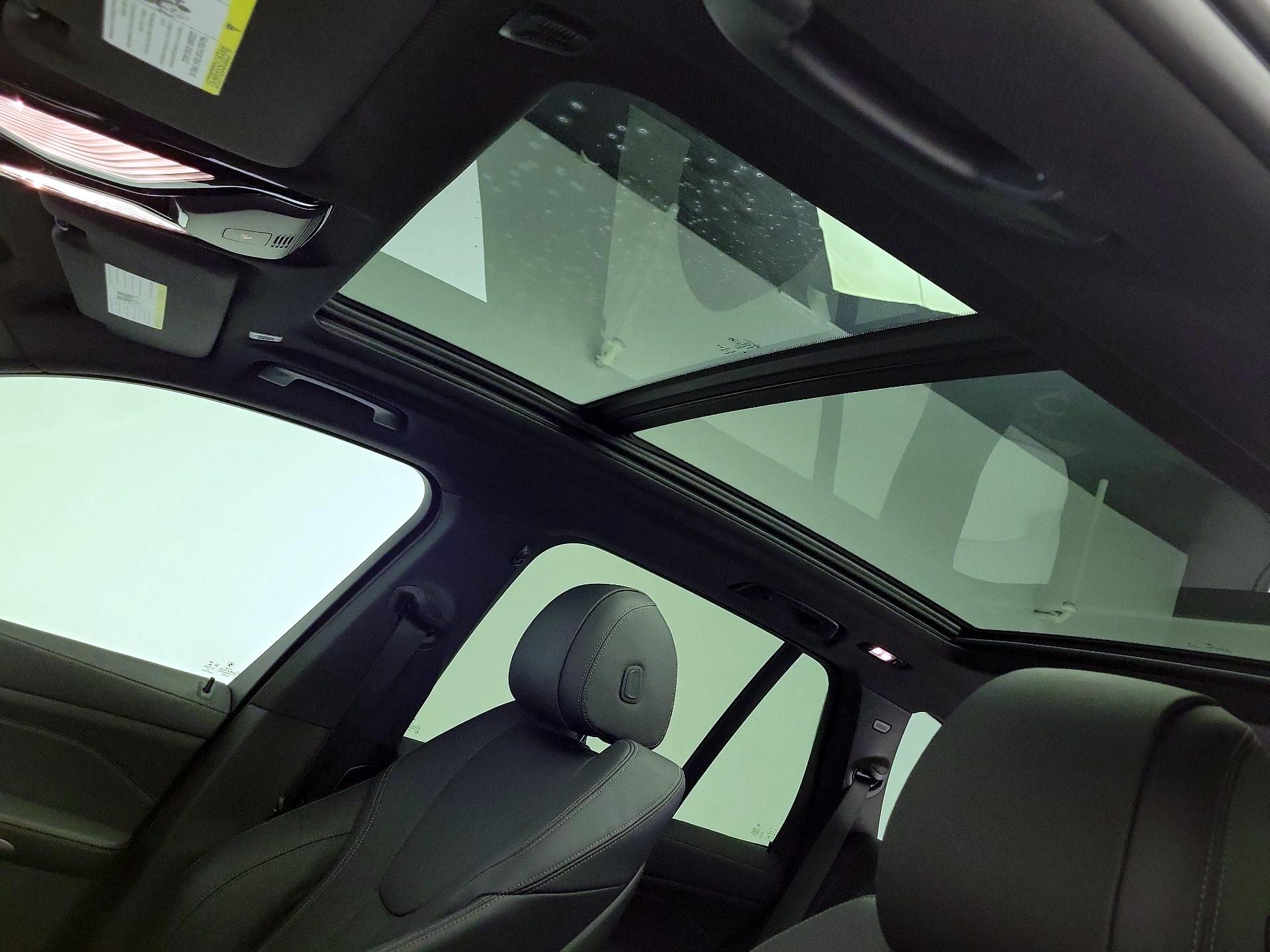 Thumbnail: 2022 BMW X5 - 20