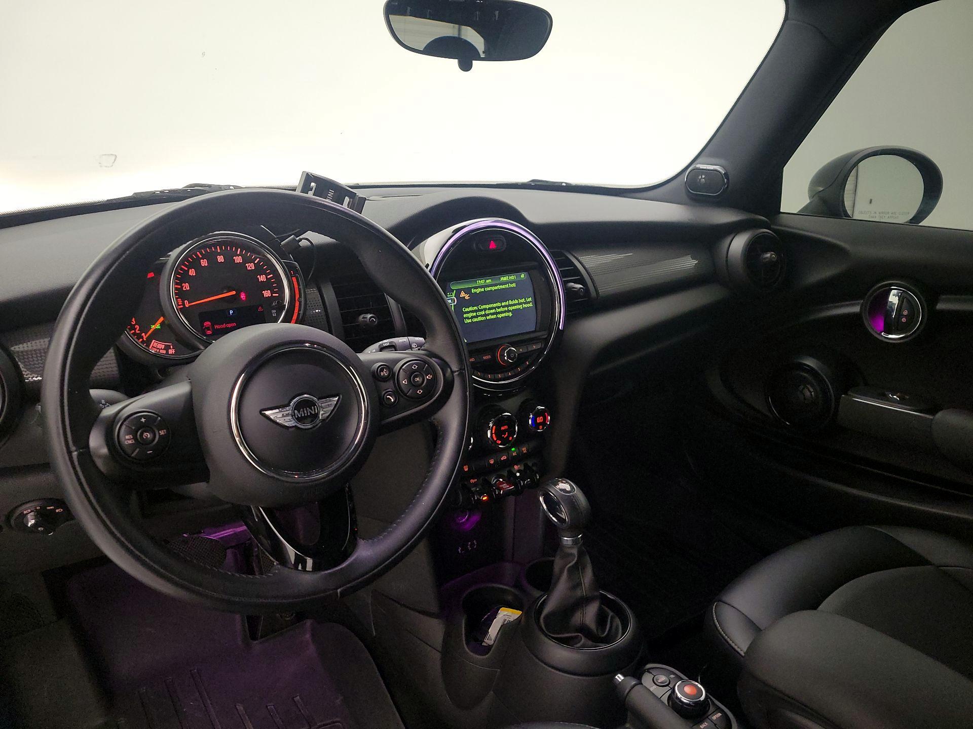 Thumbnail: 2018 MINI Cooper Hardtop - 9