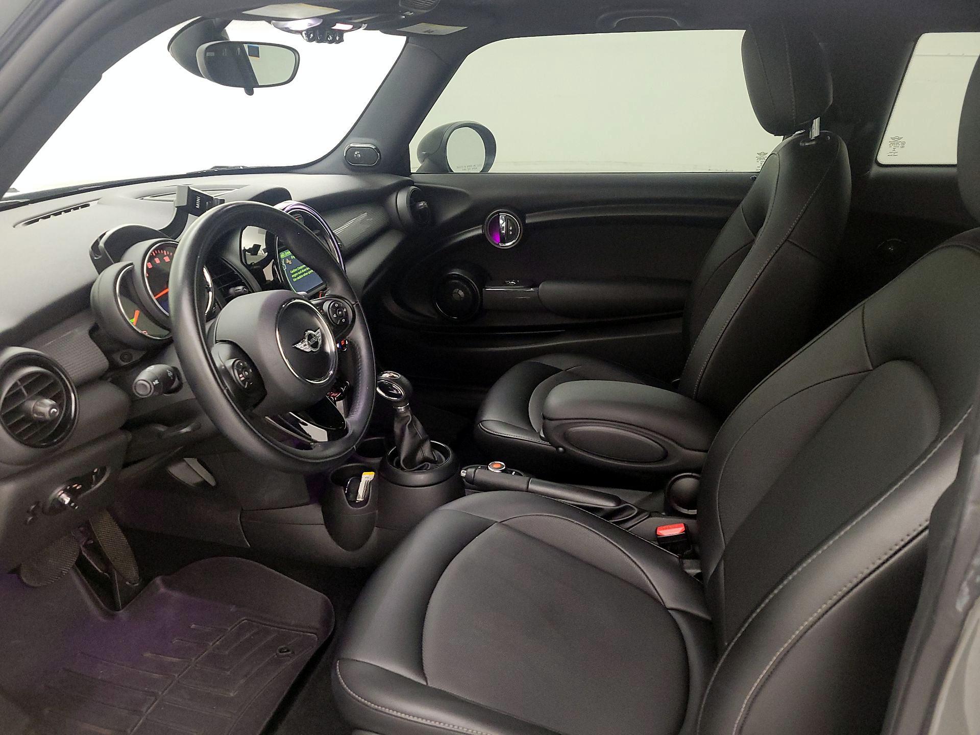 Thumbnail: 2018 MINI Cooper Hardtop - 11