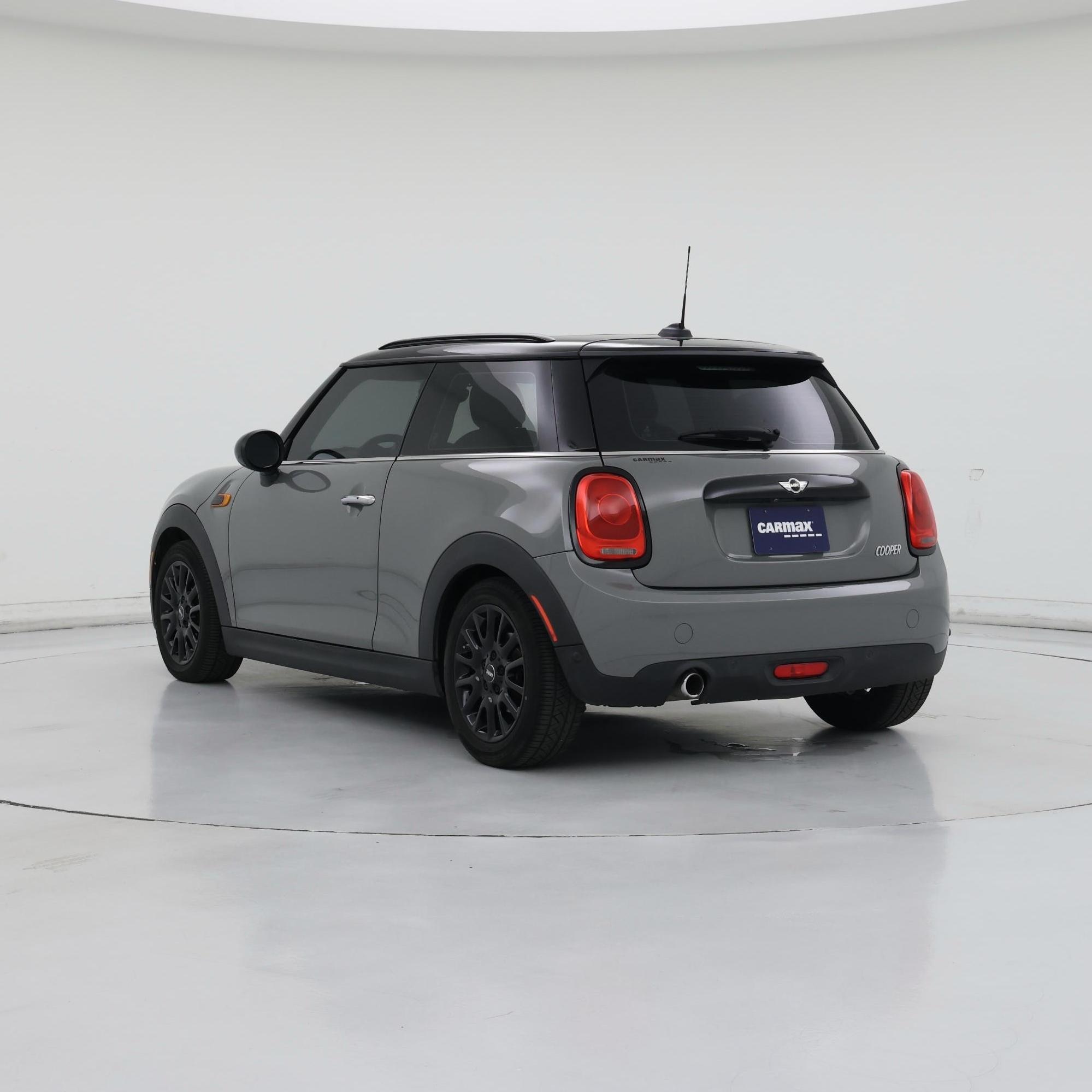 Thumbnail: 2018 MINI Cooper Hardtop - 2