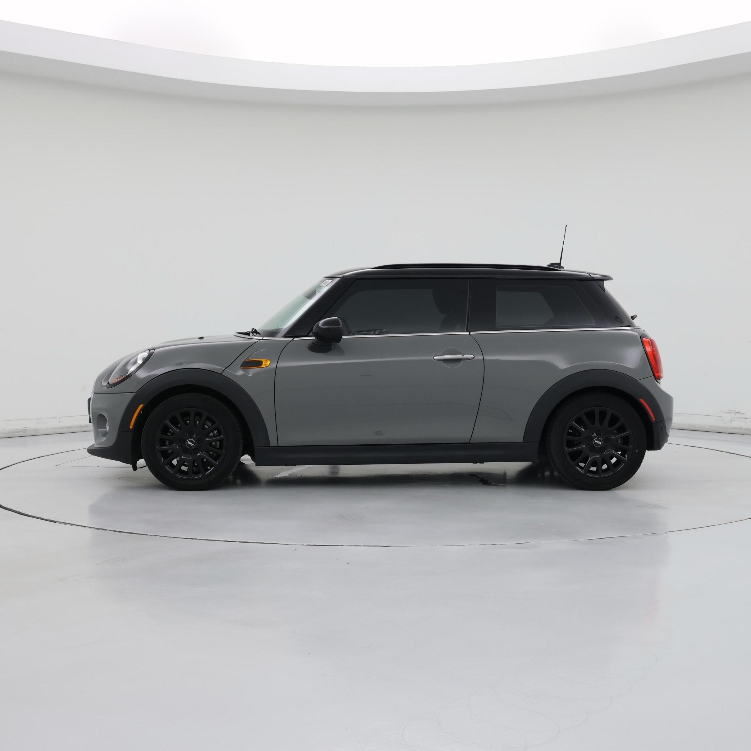 Thumbnail: 2018 MINI Cooper Hardtop - 3