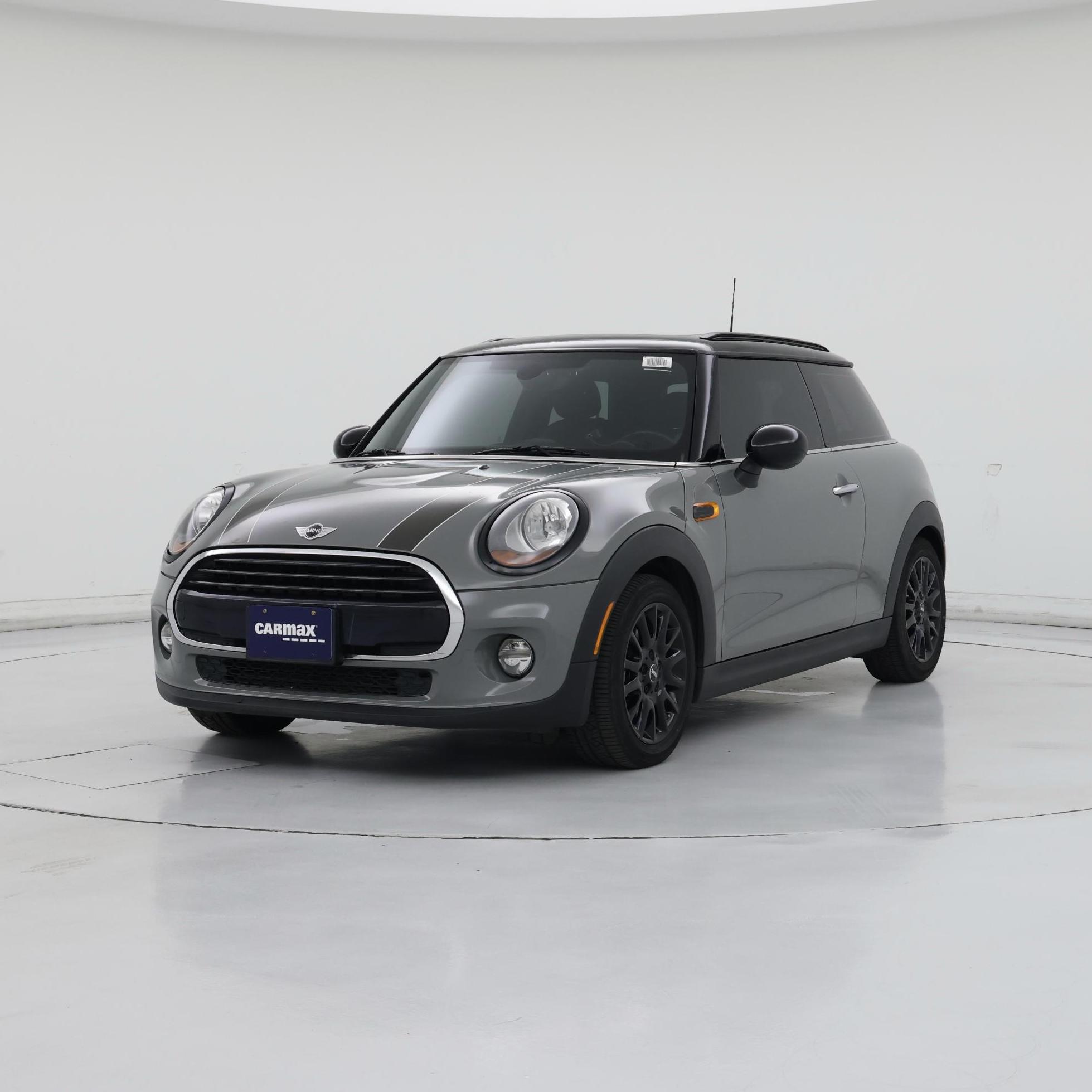 Thumbnail: 2018 MINI Cooper Hardtop - 4