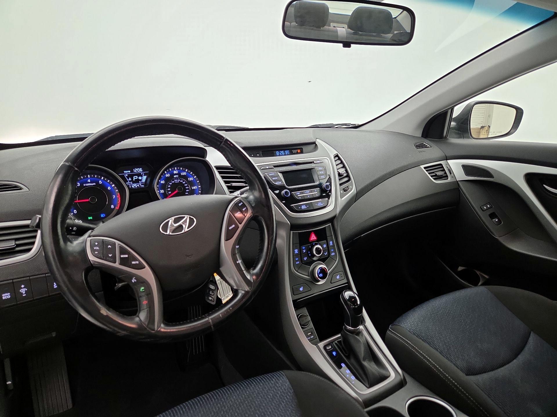 Thumbnail: 2014 Hyundai Elantra - 9