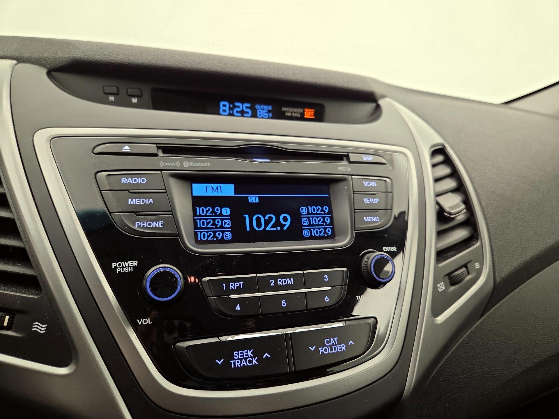 Thumbnail: 2014 Hyundai Elantra - 14