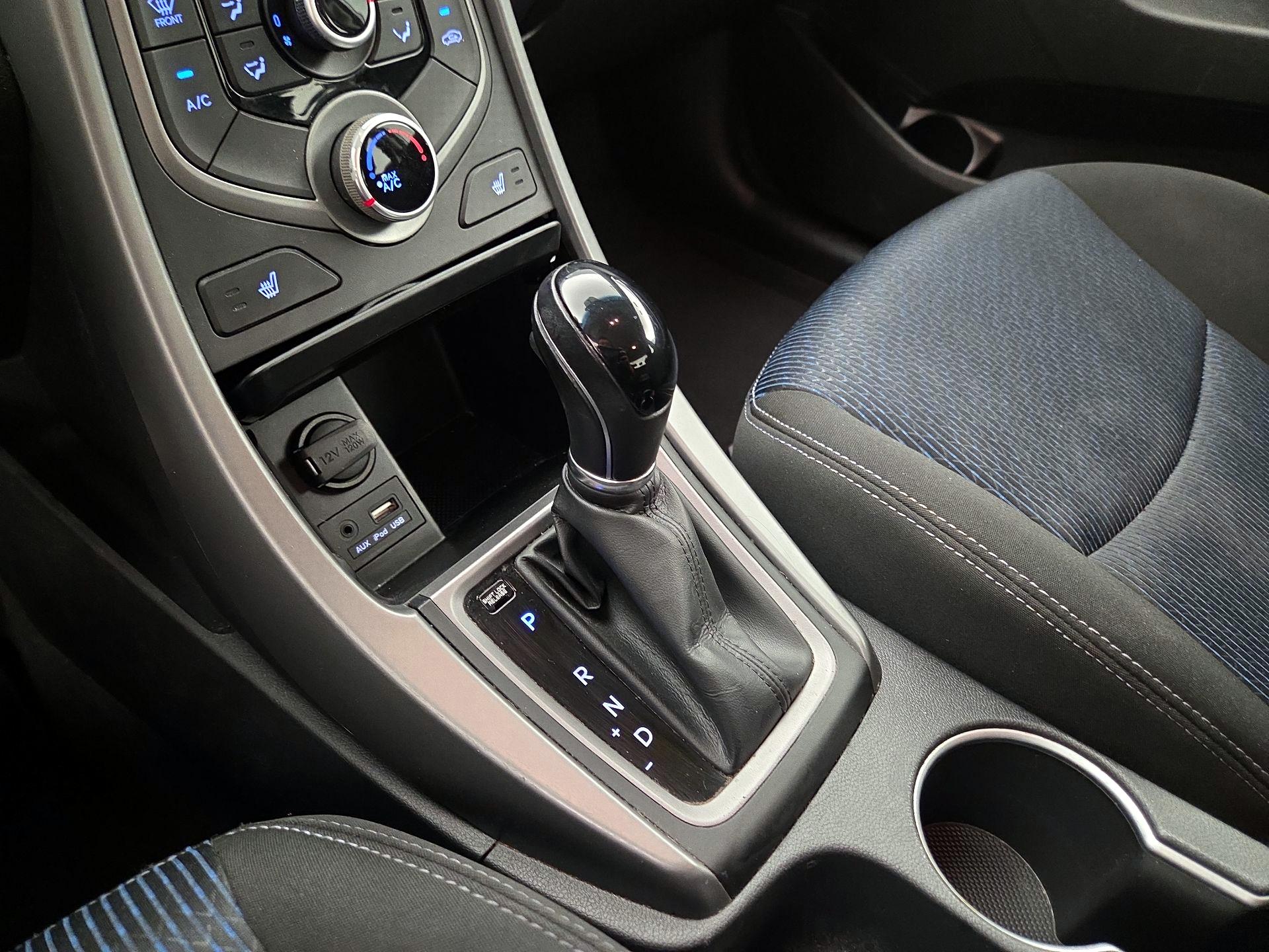 Thumbnail: 2014 Hyundai Elantra - 16