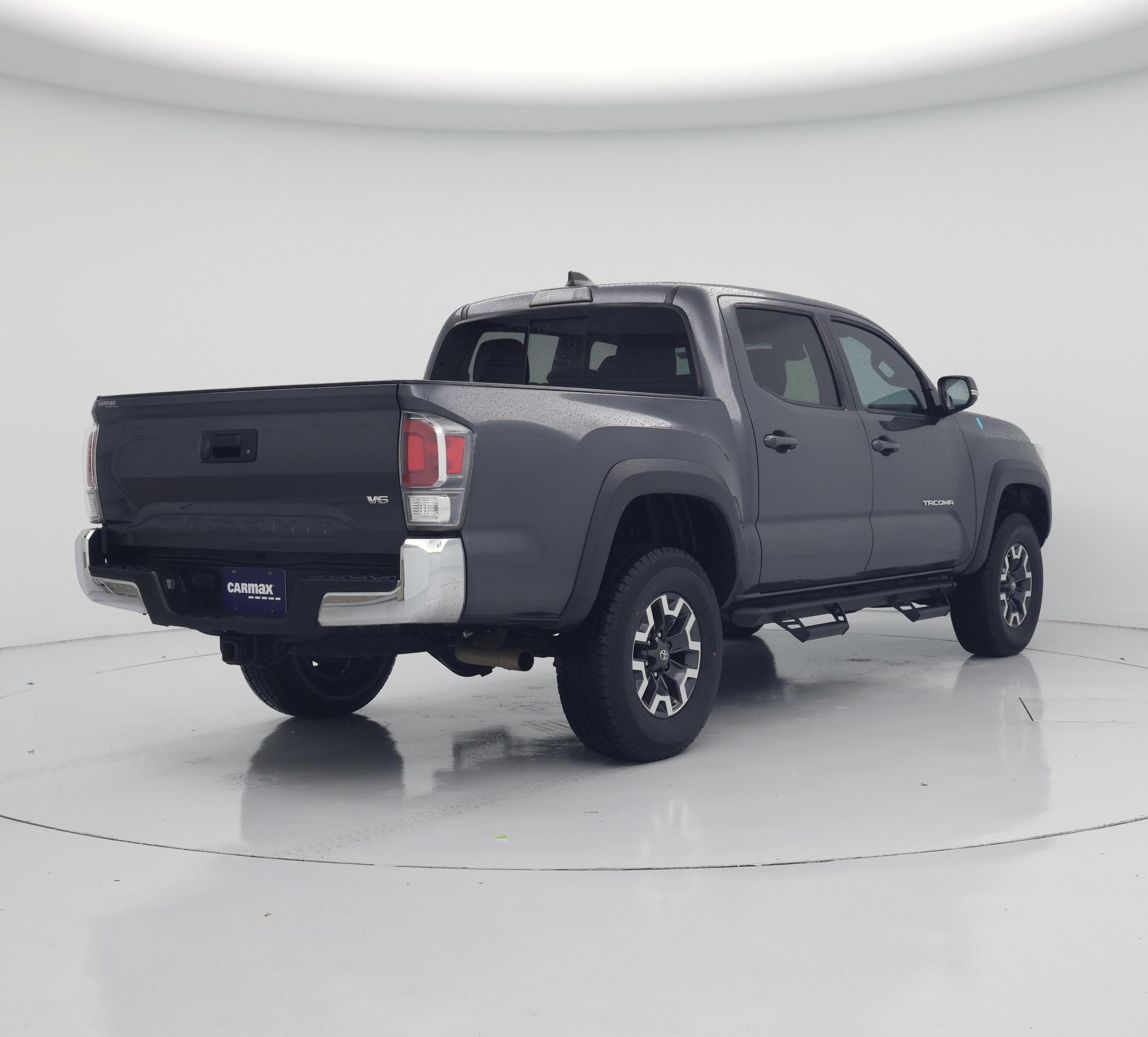 Thumbnail: 2020 Toyota Tacoma - 8