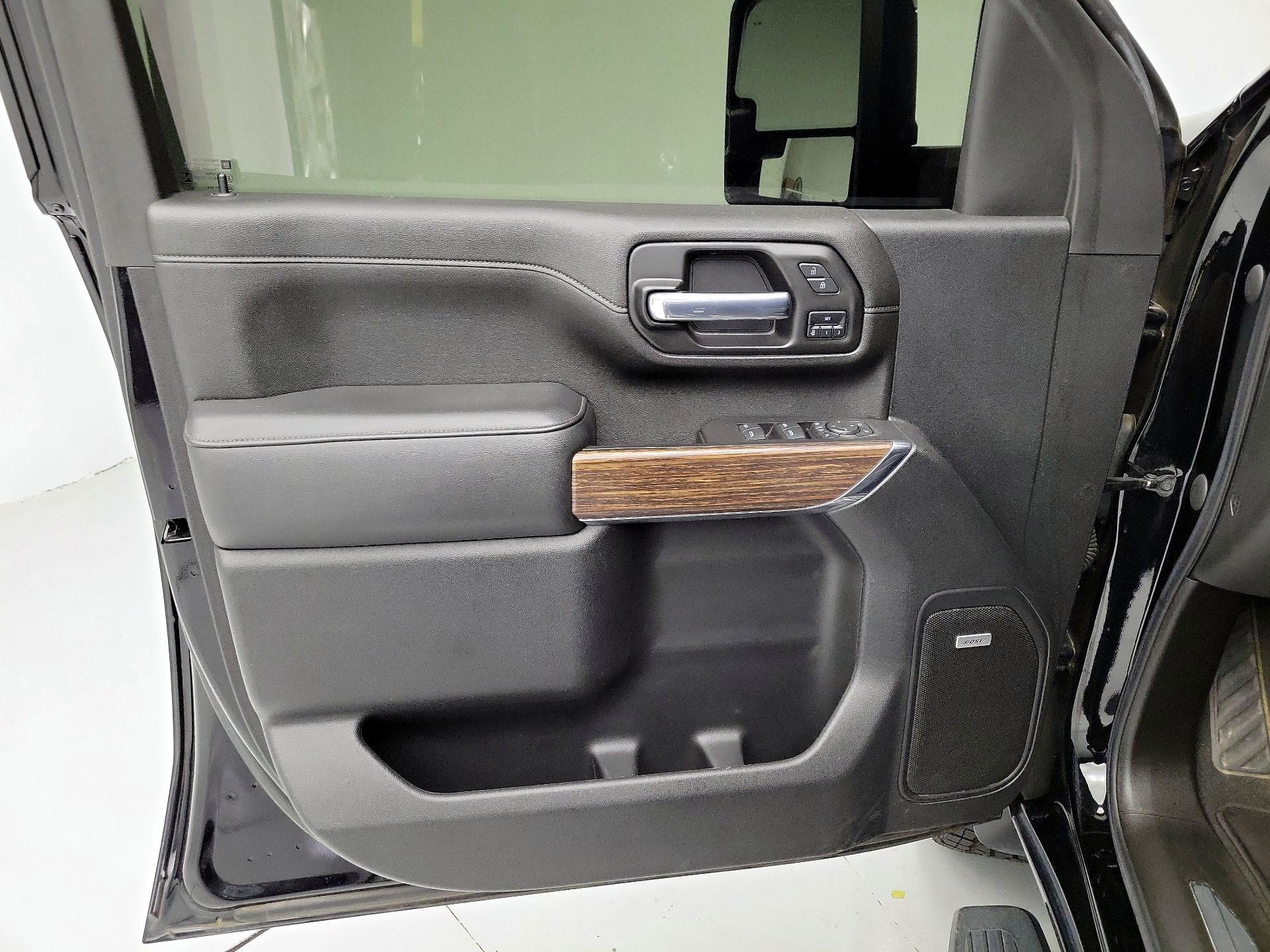 Thumbnail: 2021 Chevrolet Silverado 2500 - 12