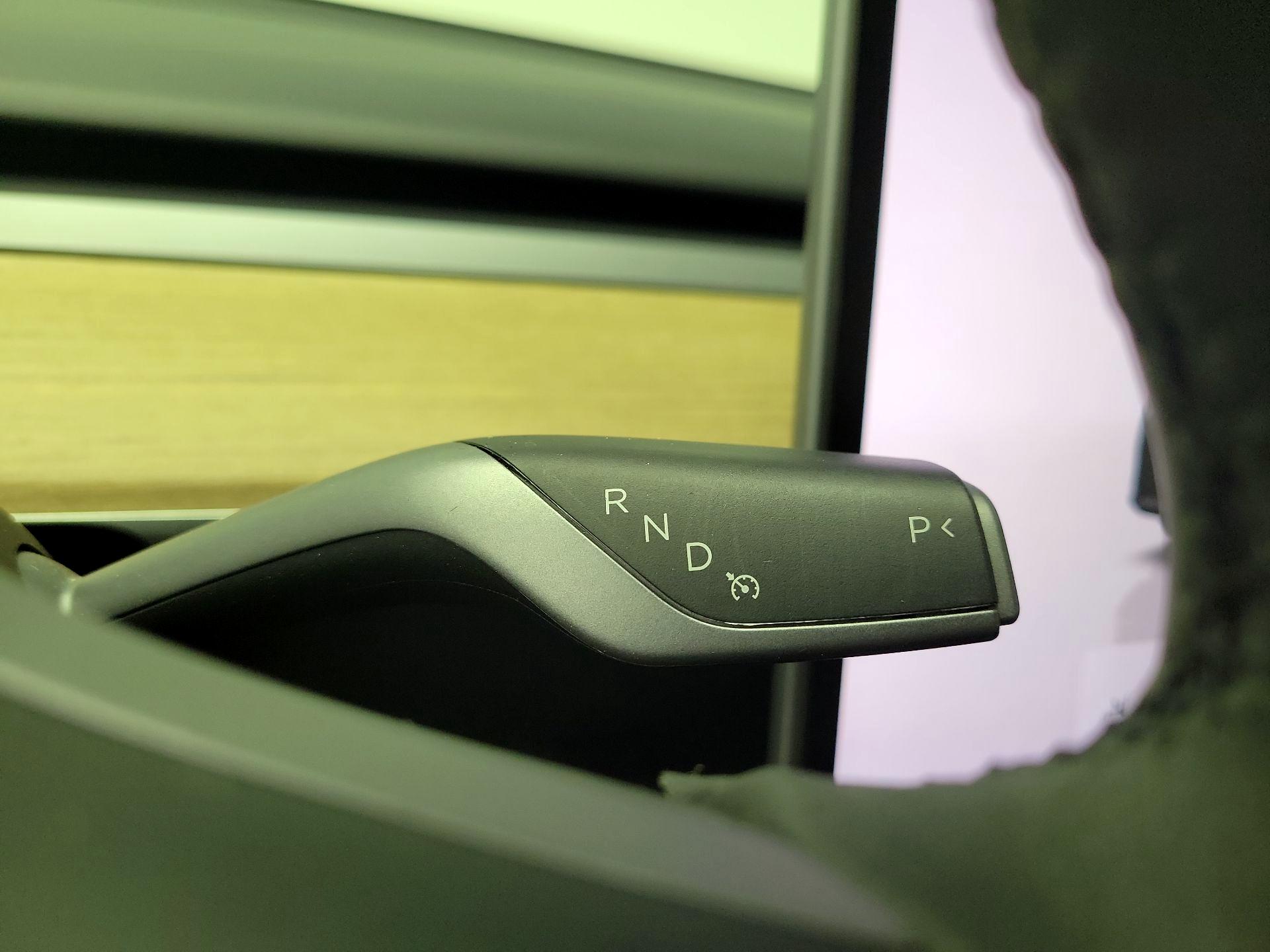 Thumbnail: 2023 Tesla Model 3 - 16