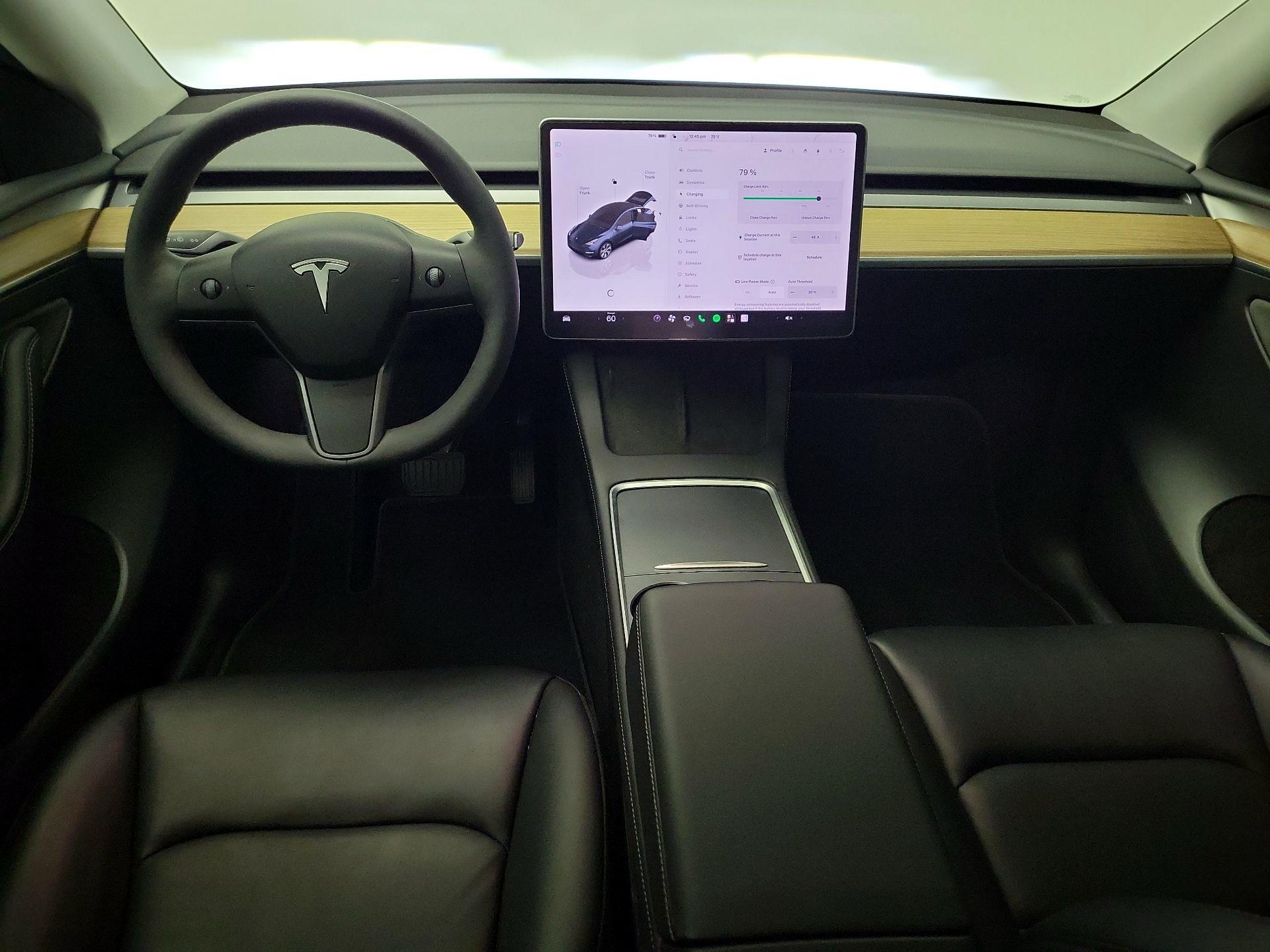 Thumbnail: 2023 Tesla Model 3 - 8