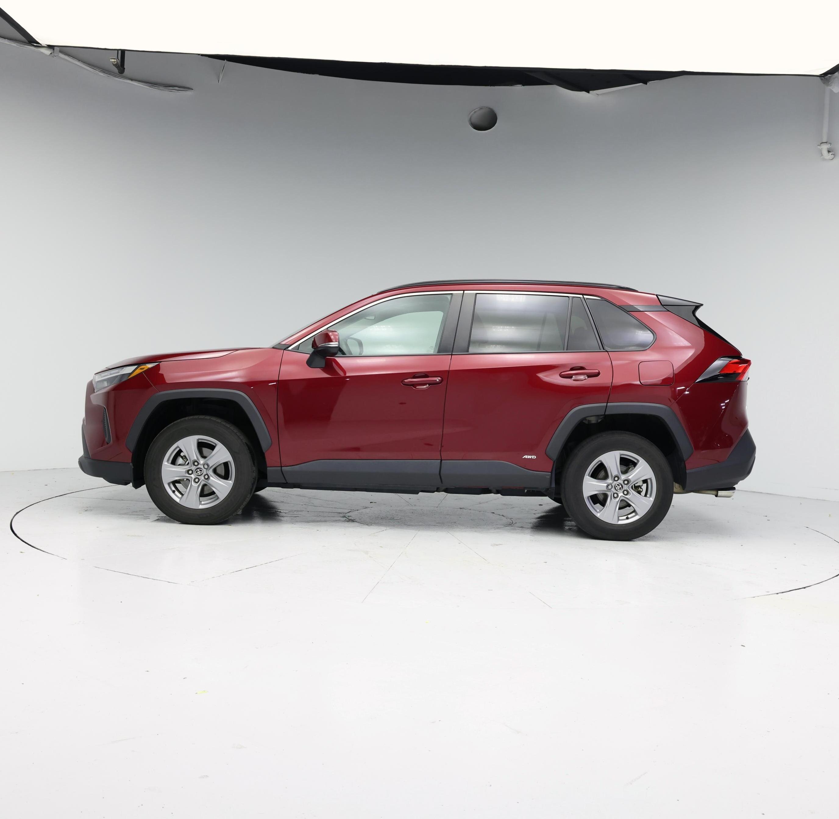 Thumbnail: 2022 Toyota RAV4 - 3