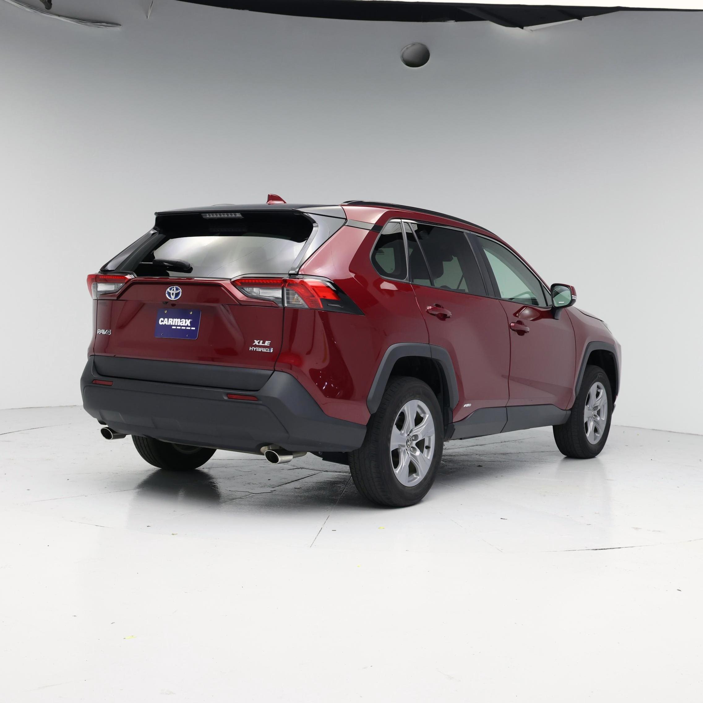 Thumbnail: 2022 Toyota RAV4 - 8