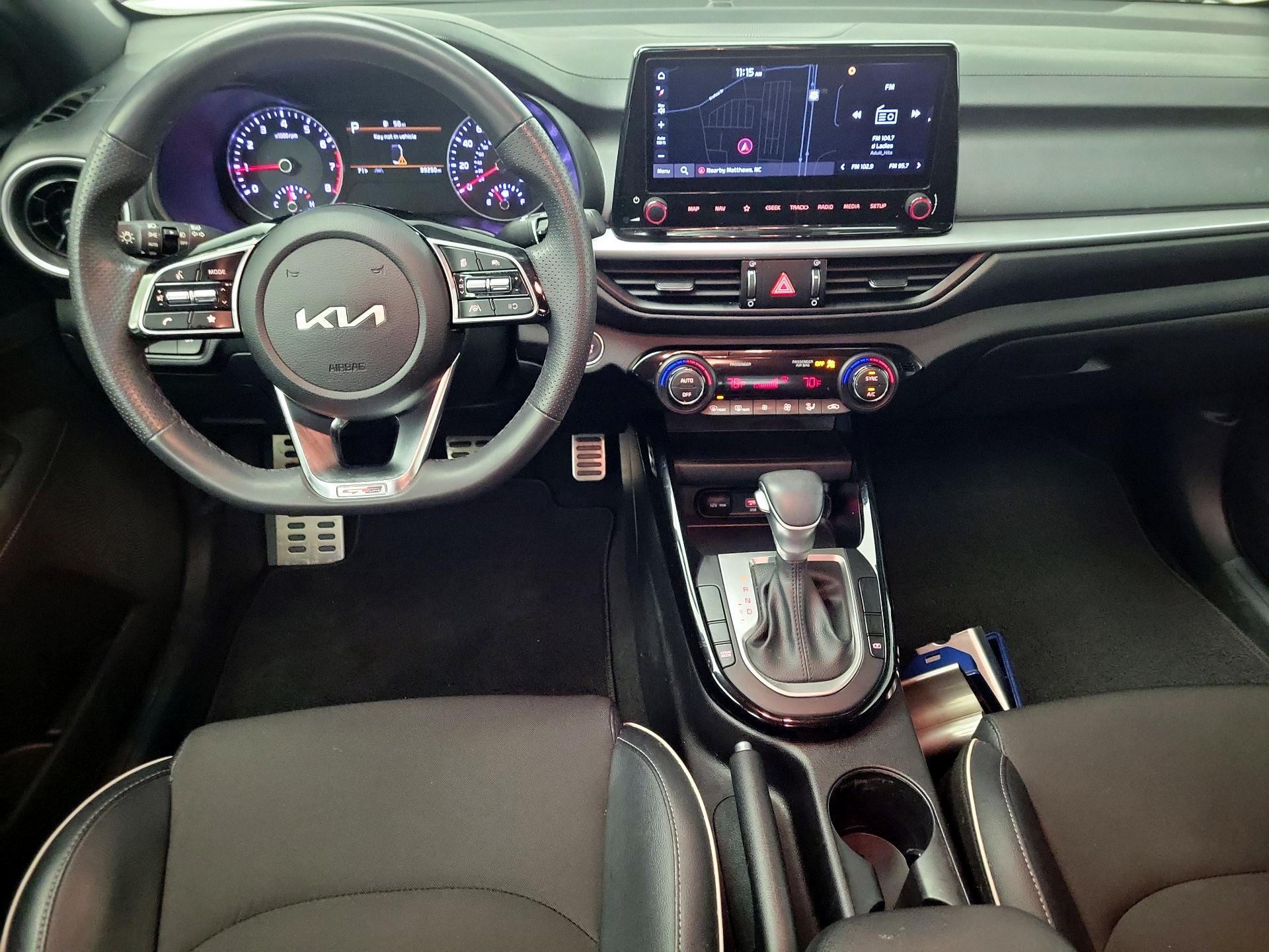 Thumbnail: 2023 Kia Forte - 9